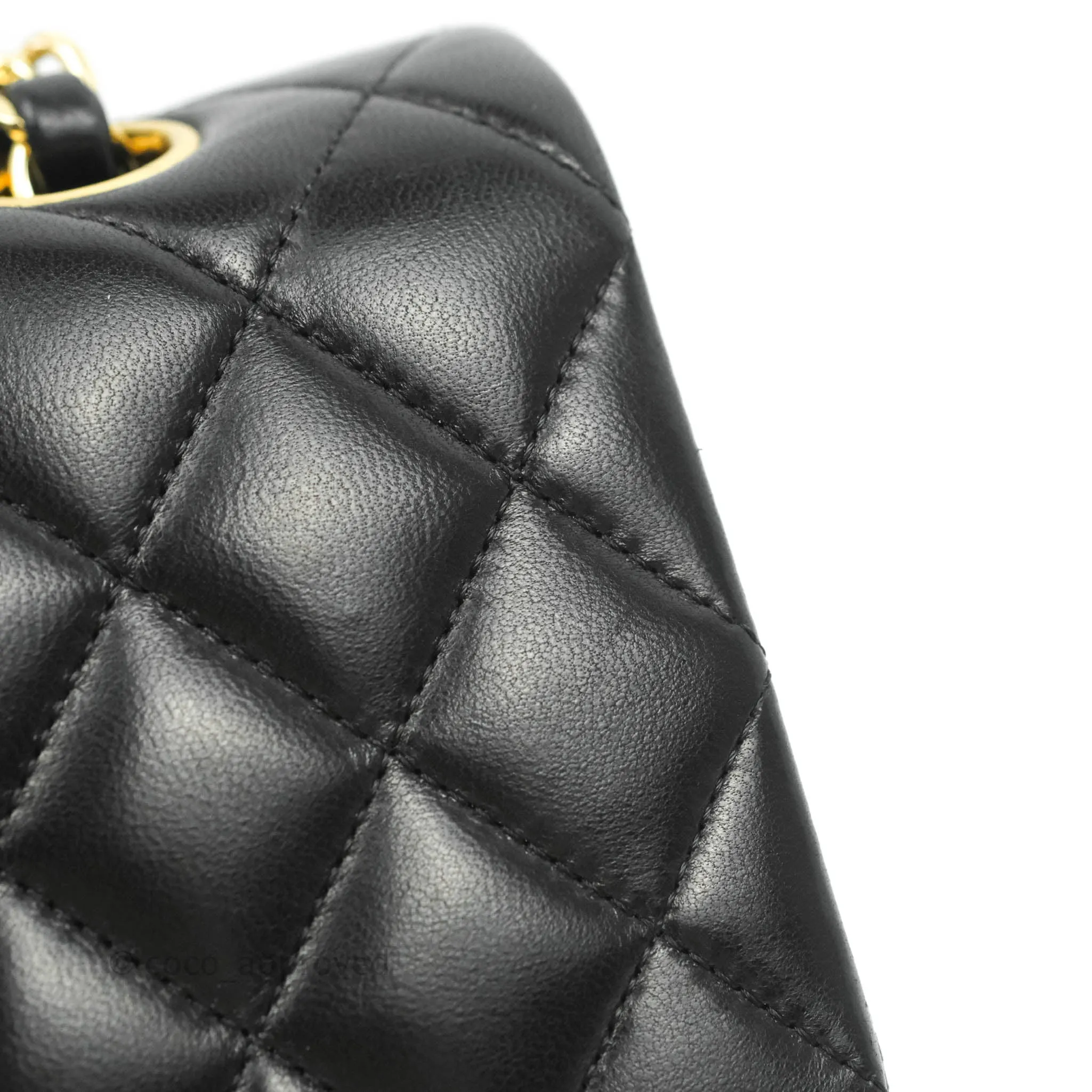 Chanel Classic M/L Flap Bag Black Lambskin Gold Hardware