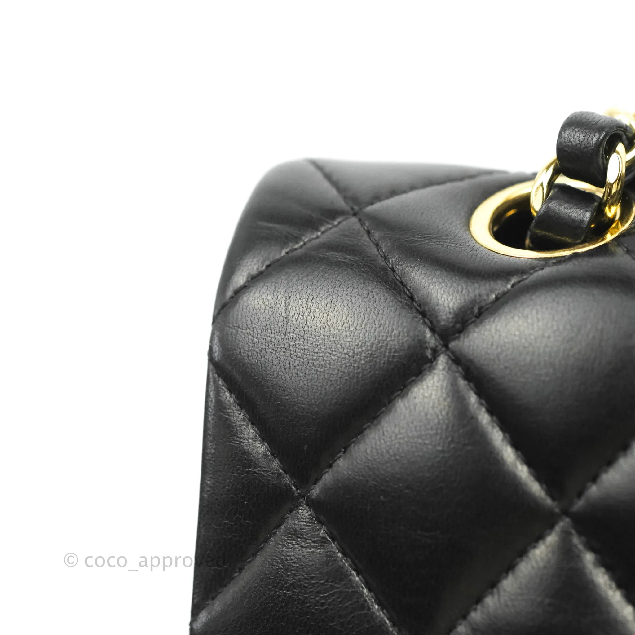 Chanel Classic M/L Flap Bag Black Lambskin Gold Hardware