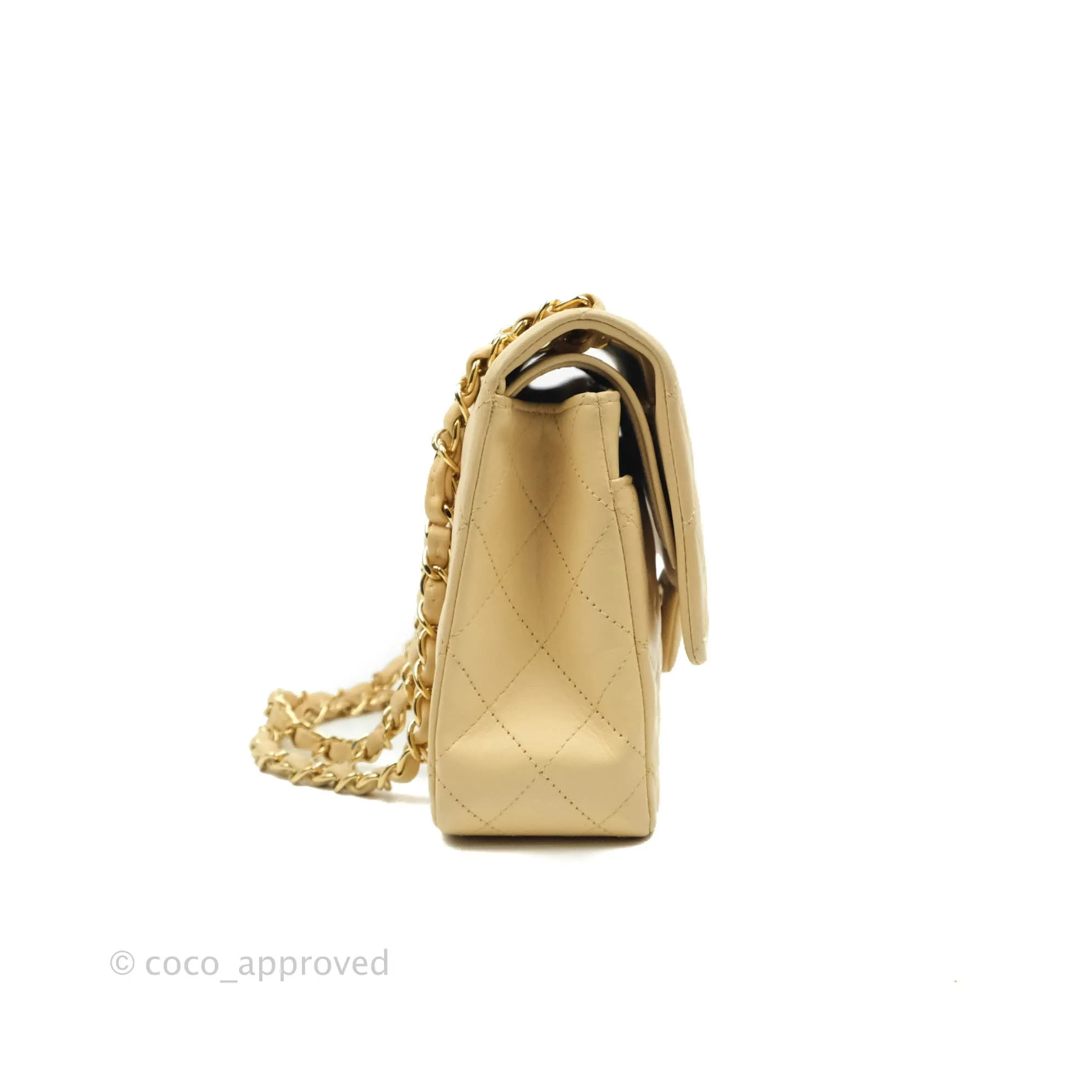 Chanel Classic M/L Medium Double Flap Beige Lambskin Gold Hardware Metal