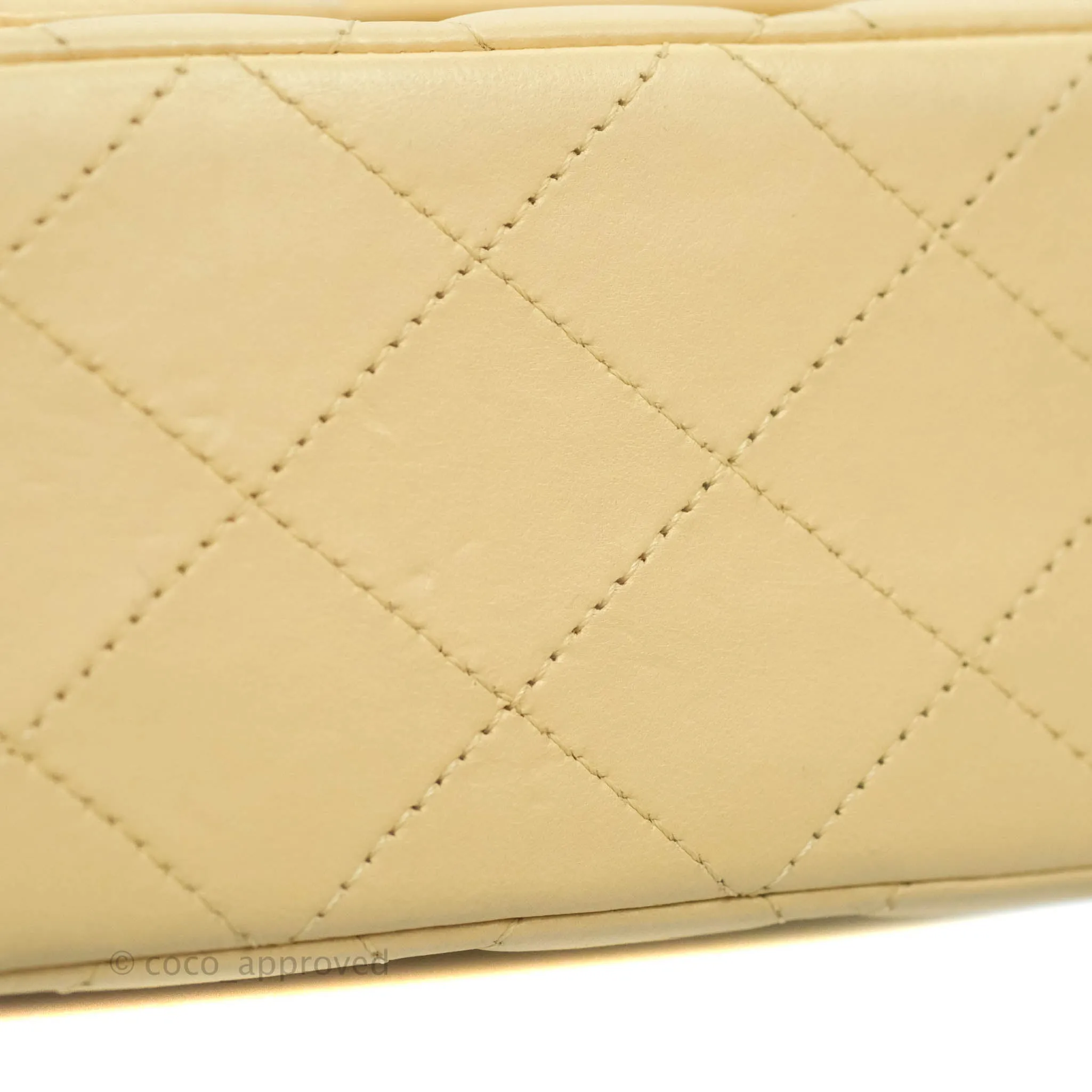 Chanel Classic M/L Medium Double Flap Beige Lambskin Gold Hardware Metal