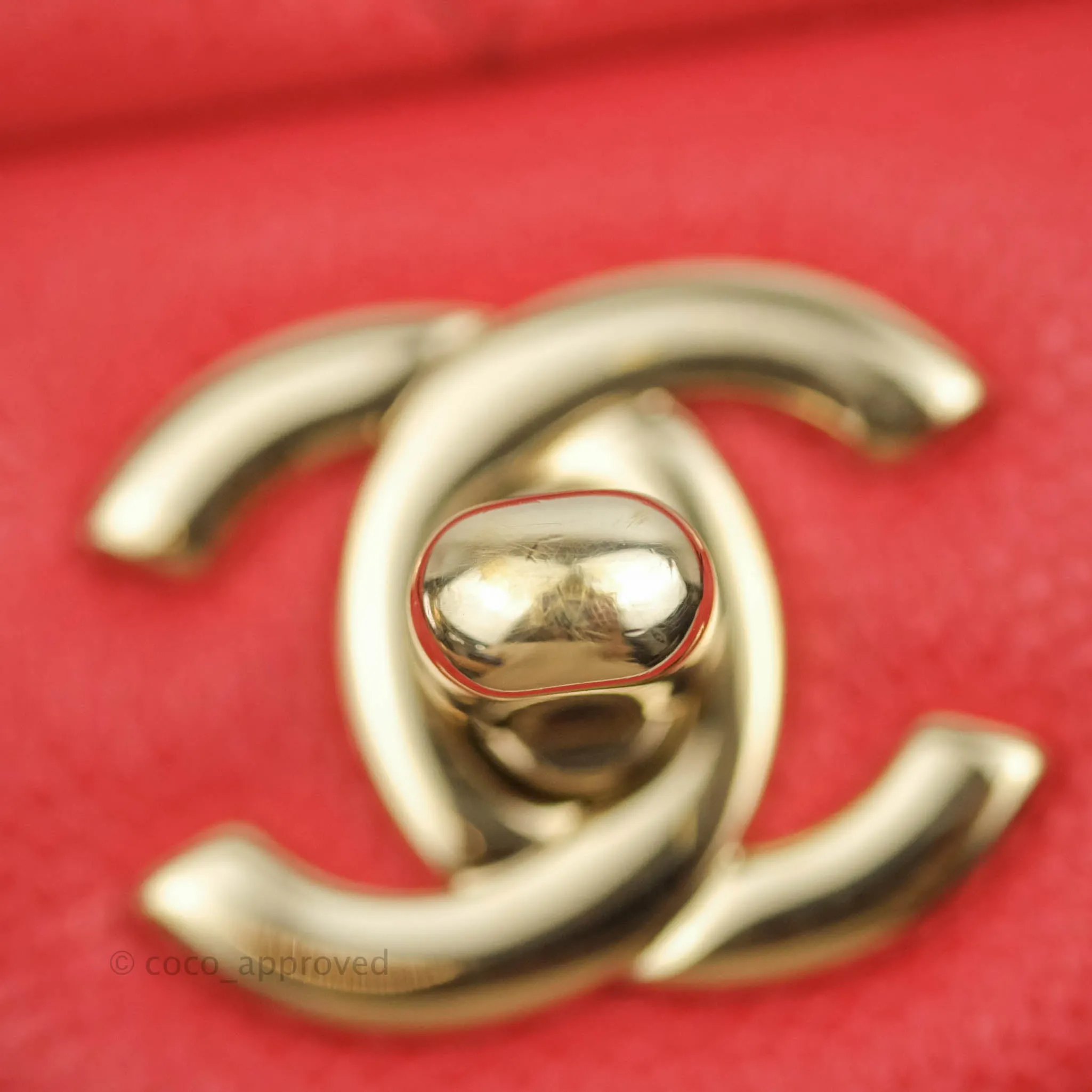 Chanel Classic M/L Medium Double Flap Red Caviar Gold Hardware 20C