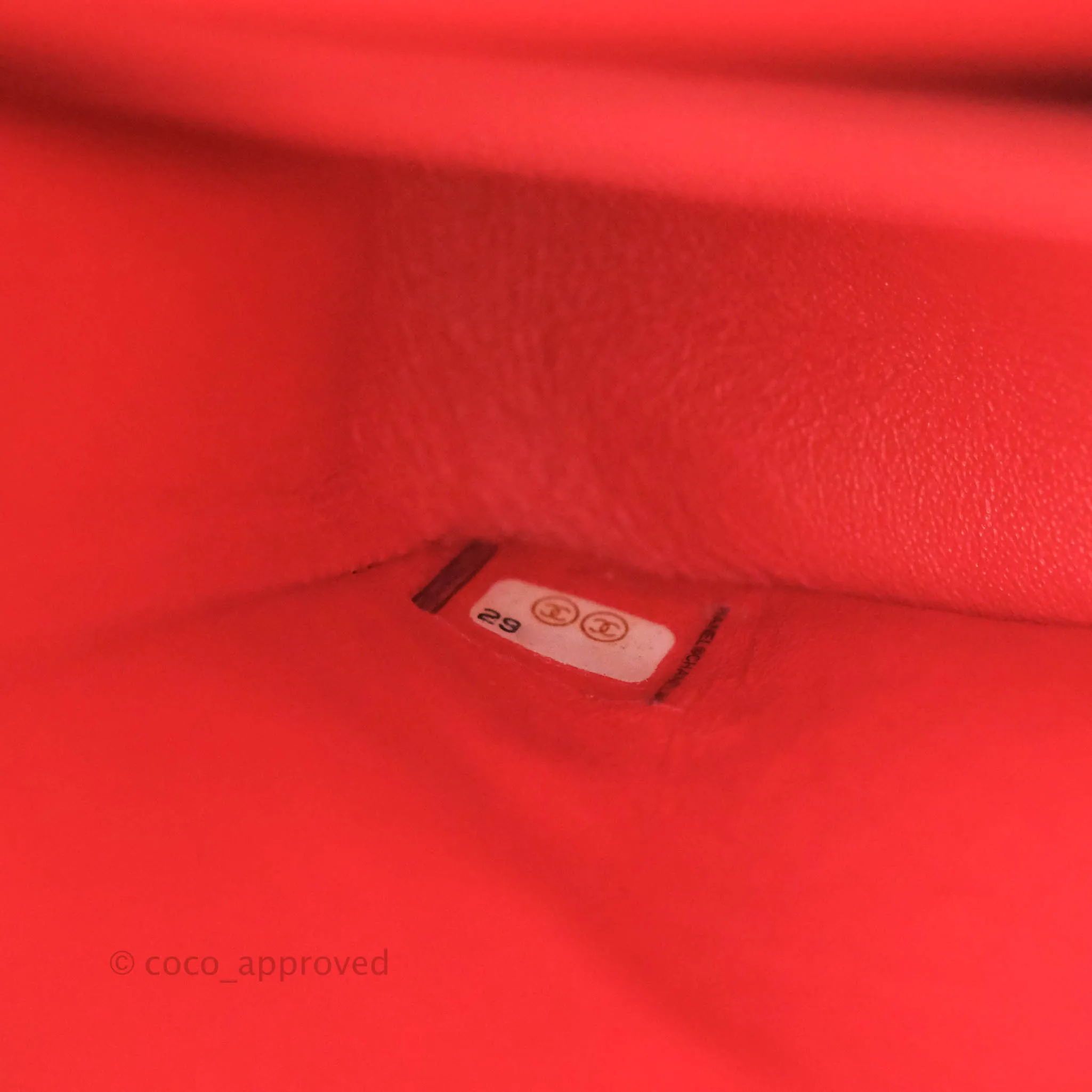 Chanel Classic M/L Medium Double Flap Red Caviar Gold Hardware 20C