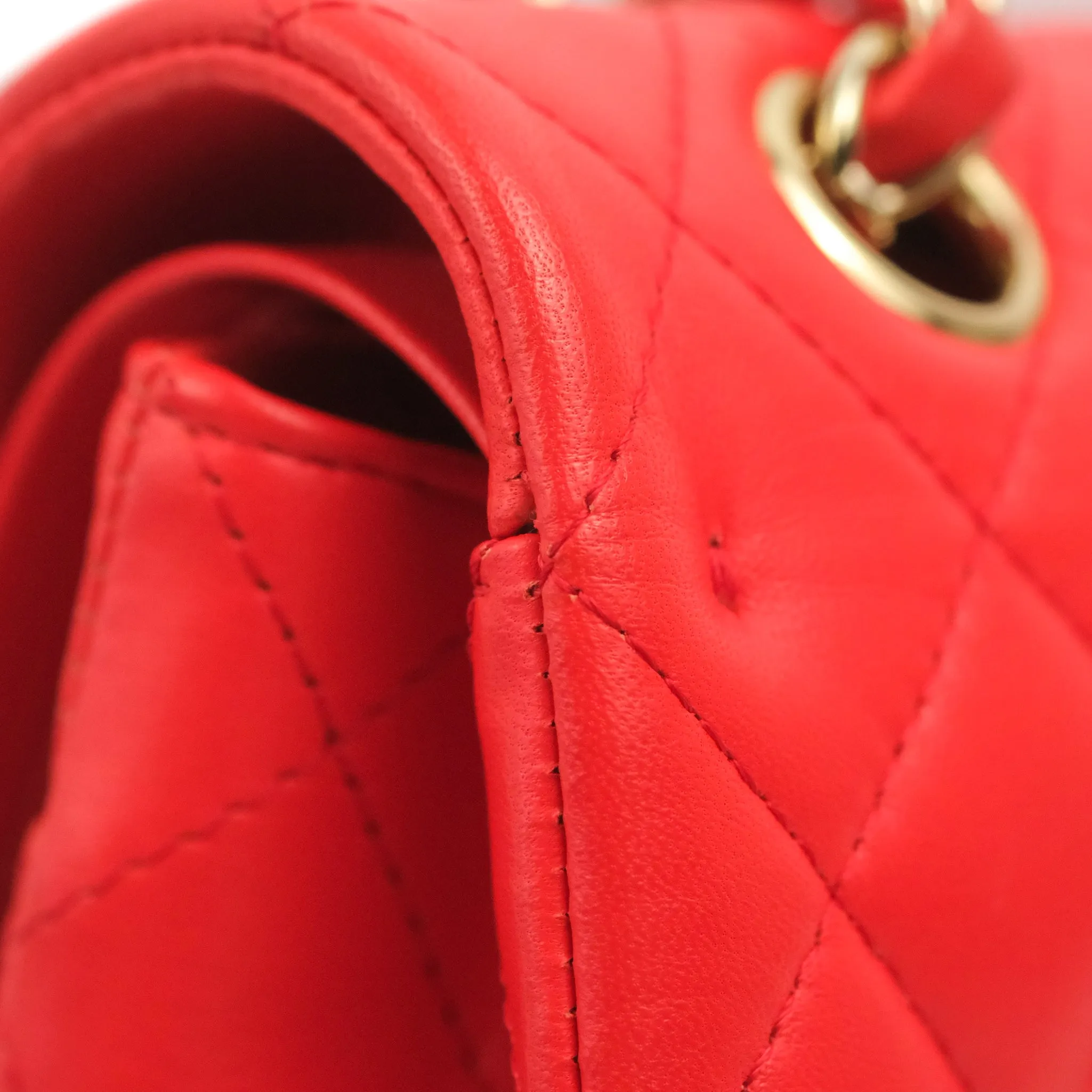 Chanel Classic M/L Medium Double Flap Red Lambskin Gold Hardware