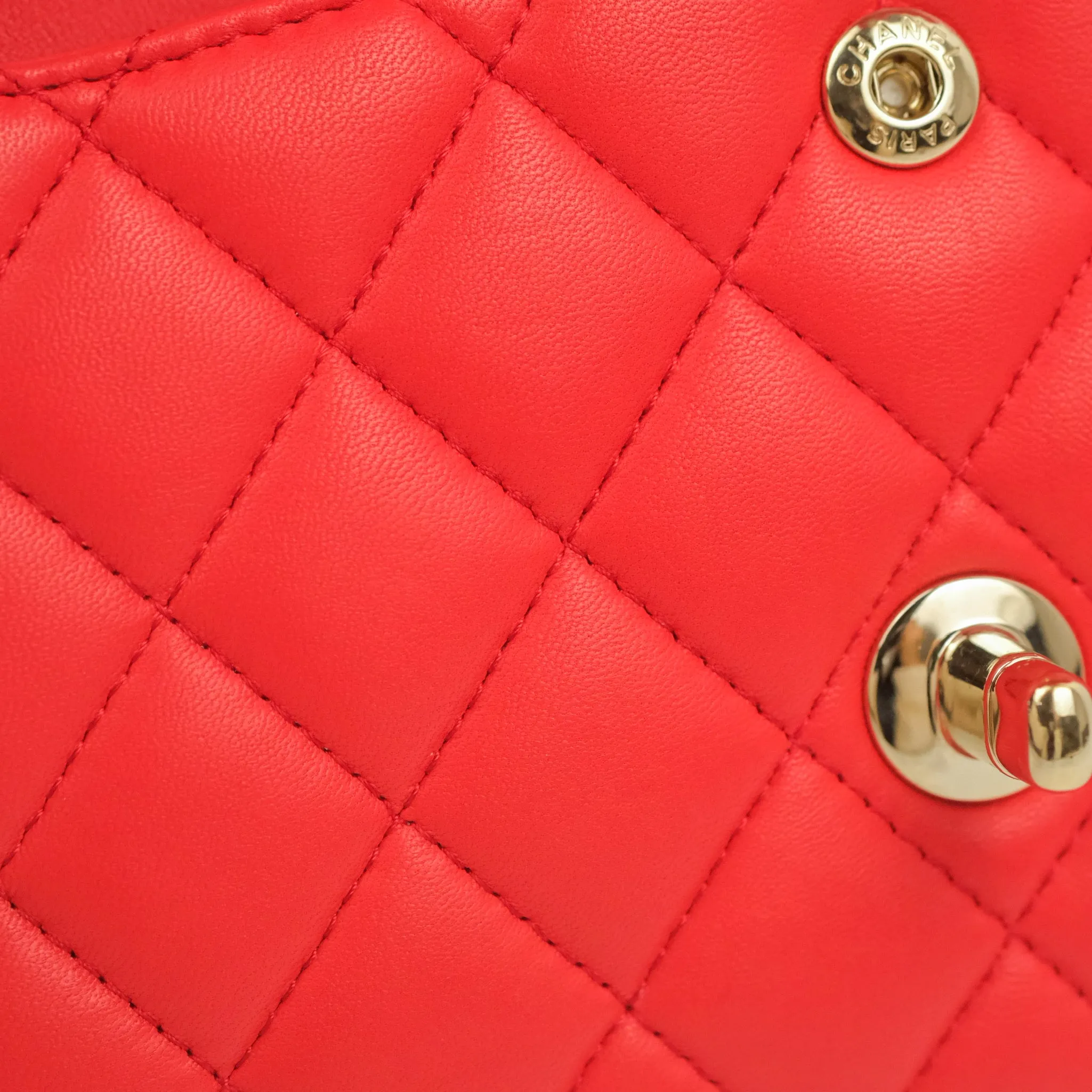 Chanel Classic M/L Medium Double Flap Red Lambskin Gold Hardware