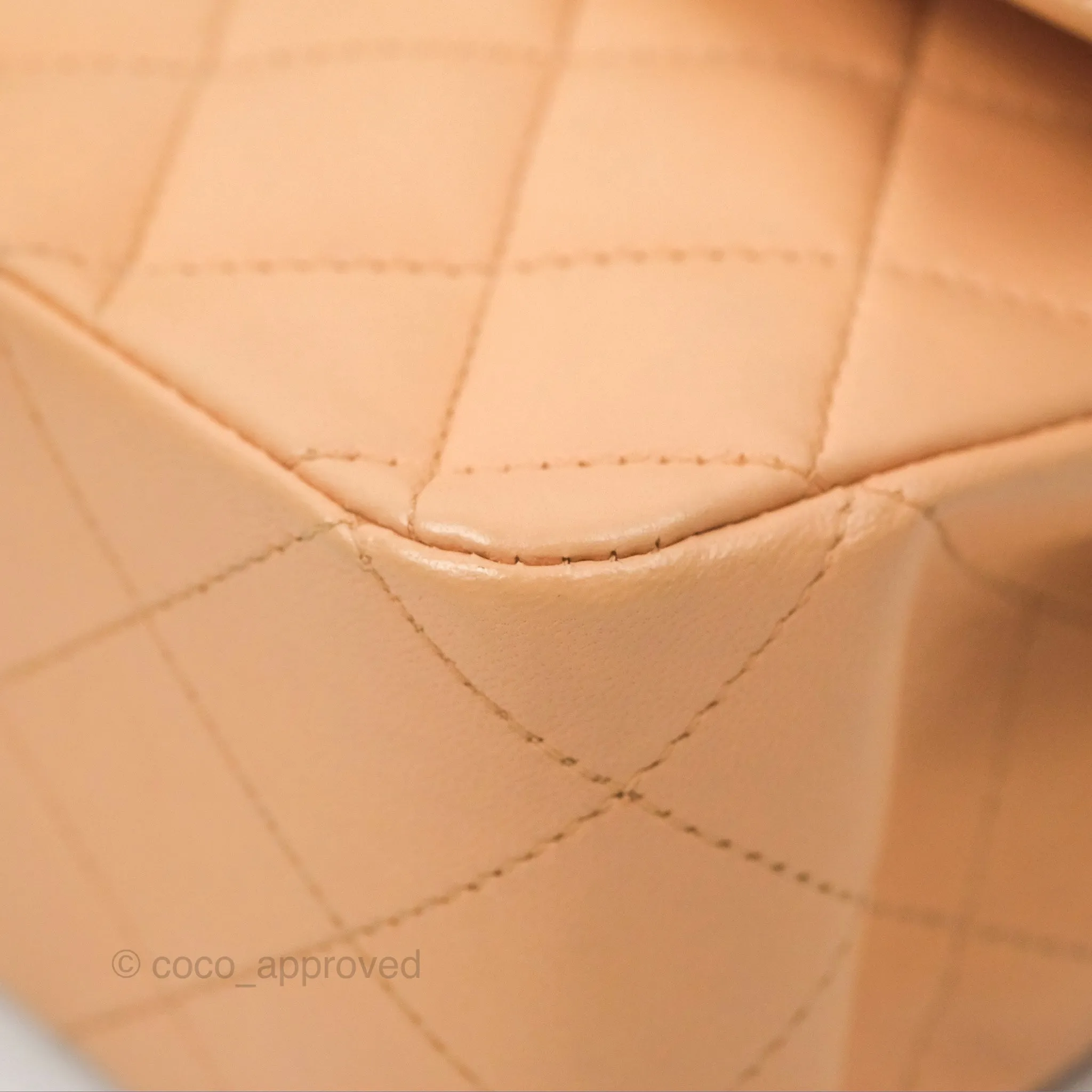 Chanel Classic M/L Medium Flap Quilted Beige Pink Lambskin Gold Hardware