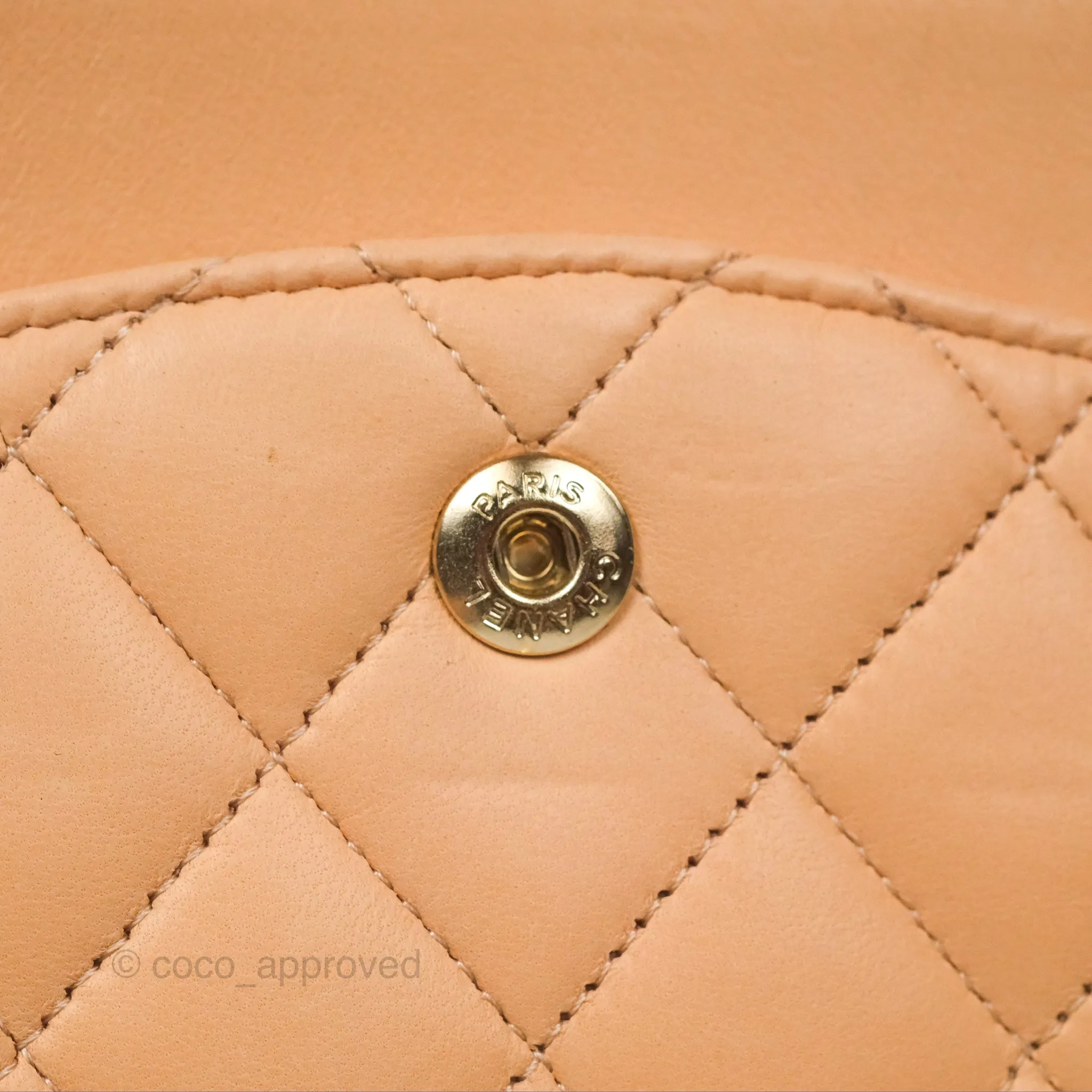 Chanel Classic M/L Medium Flap Quilted Beige Pink Lambskin Gold Hardware