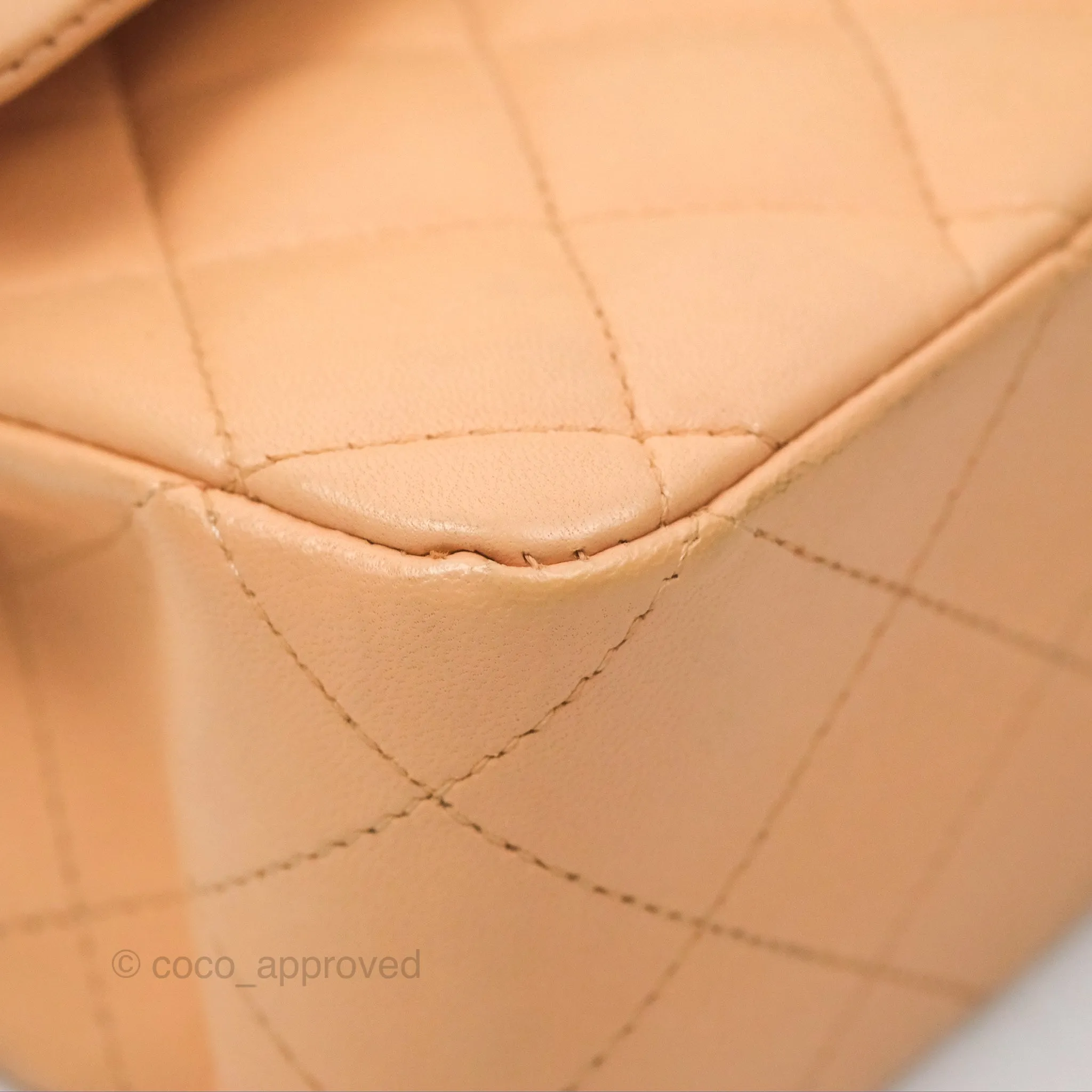 Chanel Classic M/L Medium Flap Quilted Beige Pink Lambskin Gold Hardware