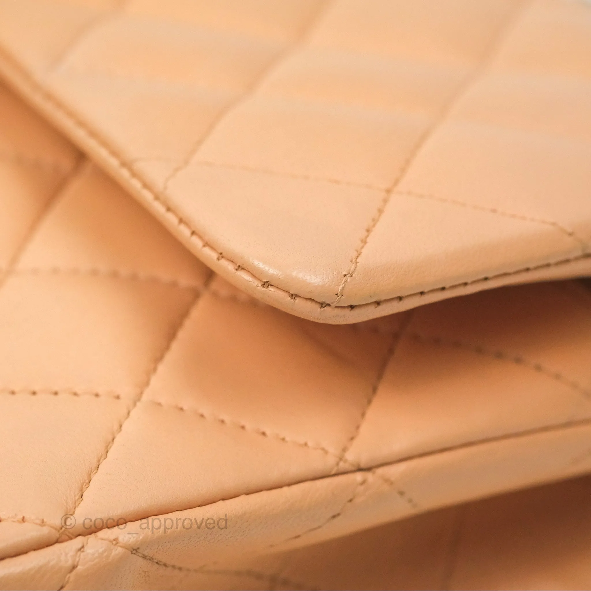 Chanel Classic M/L Medium Flap Quilted Beige Pink Lambskin Gold Hardware