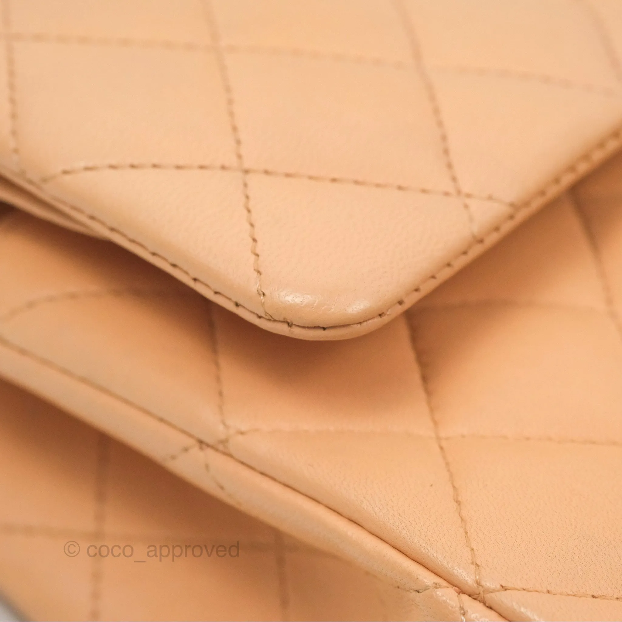 Chanel Classic M/L Medium Flap Quilted Beige Pink Lambskin Gold Hardware