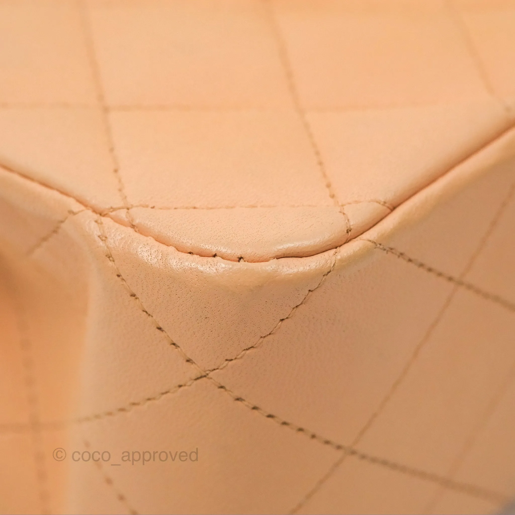 Chanel Classic M/L Medium Flap Quilted Beige Pink Lambskin Gold Hardware