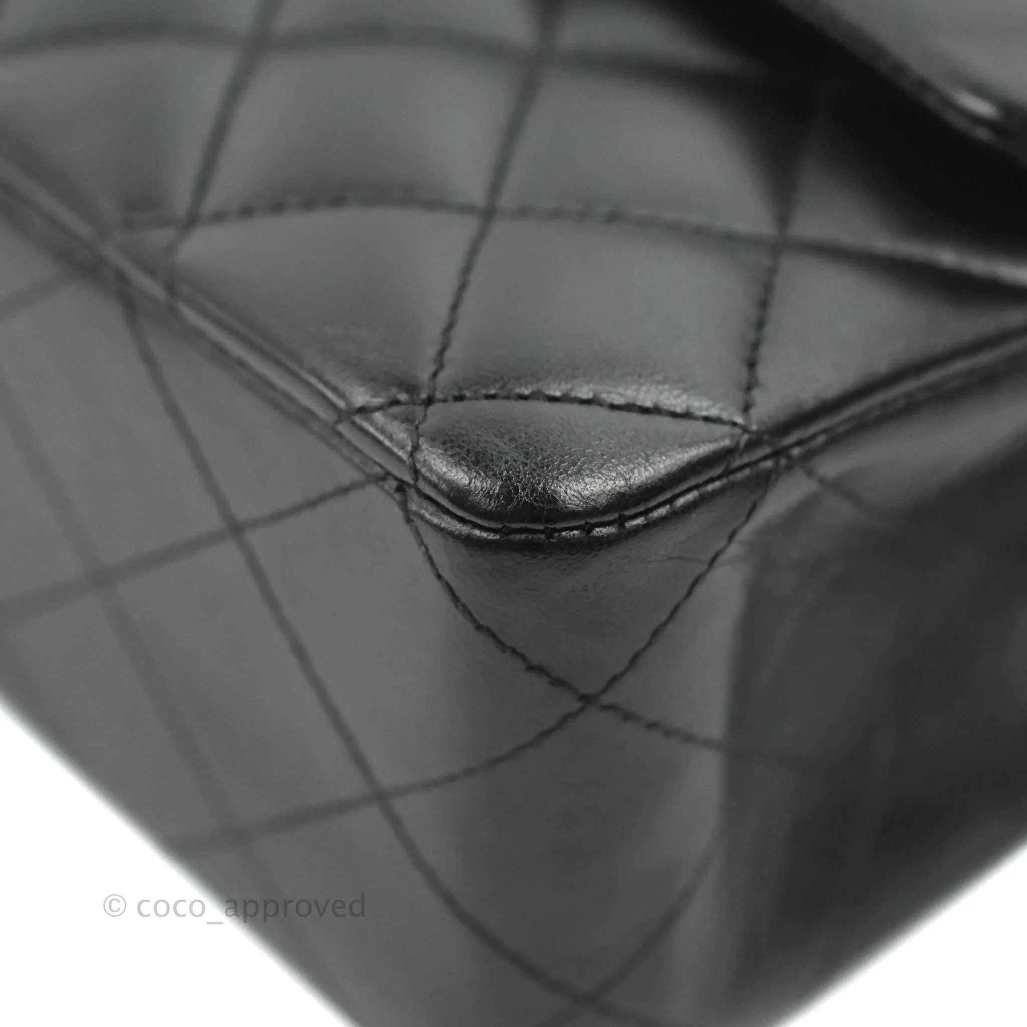Chanel Classic M/L Medium Flap Quilted Black Lambskin 24K Gold Hardware
