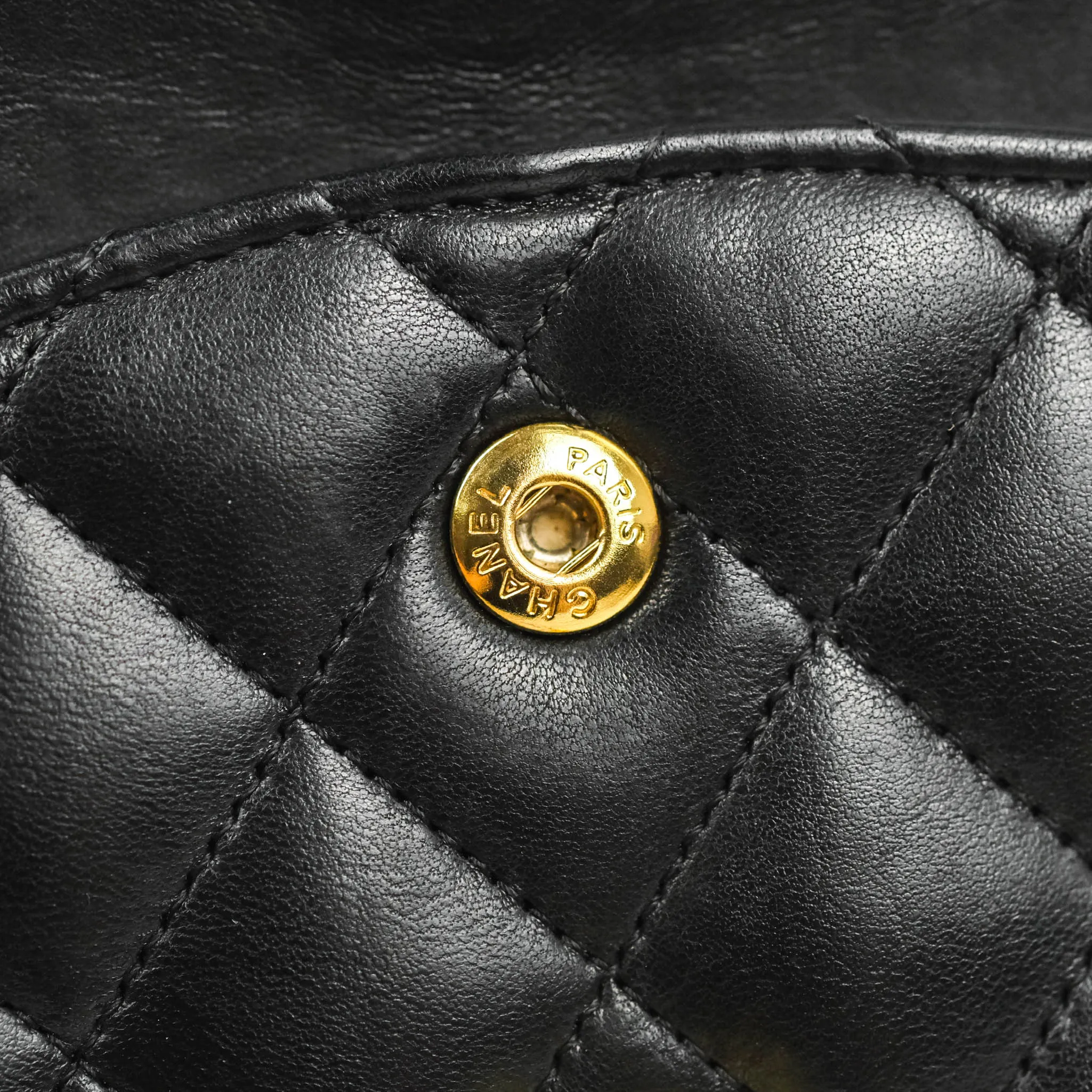 Chanel Classic M/L Medium Flap Quilted Black Lambskin 24K Gold Hardware