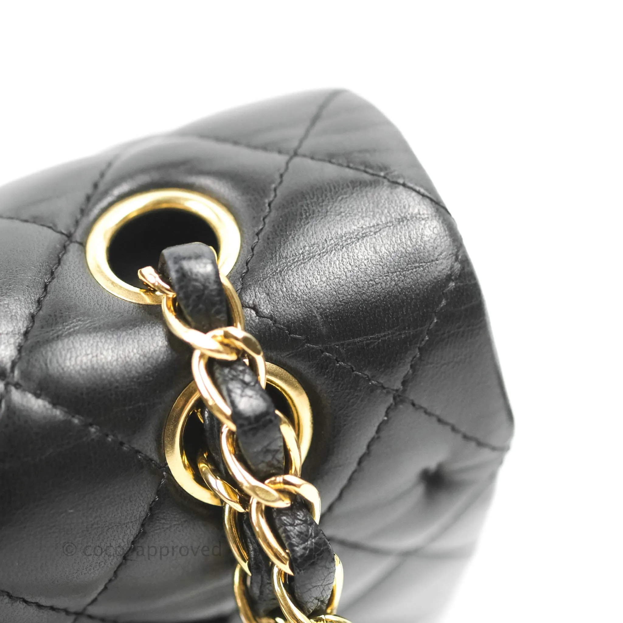 Chanel Classic M/L Medium Flap Quilted Black Lambskin 24K Gold Hardware