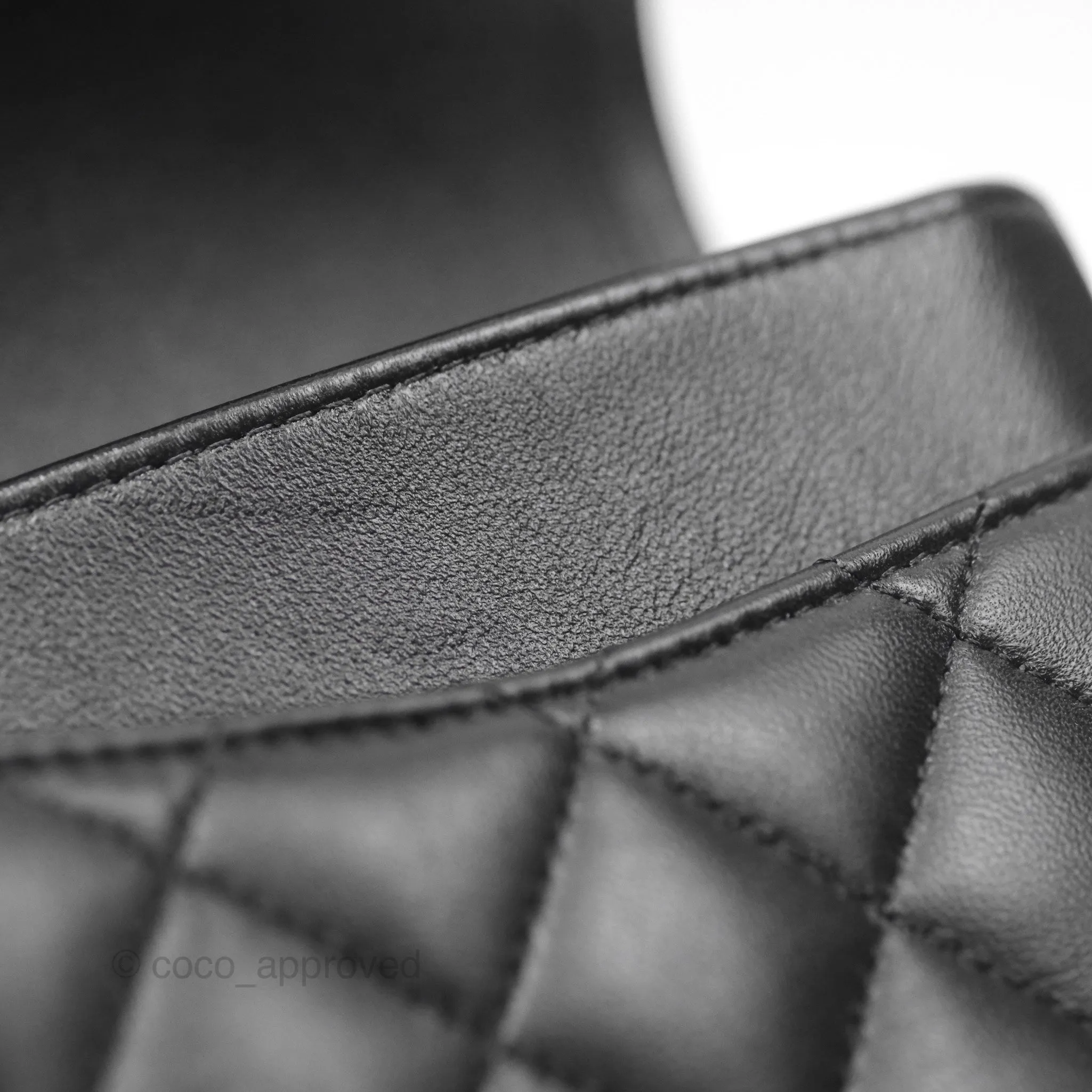 Chanel Classic M/L Medium Flap Quilted Black Lambskin Rose Gold Hardware