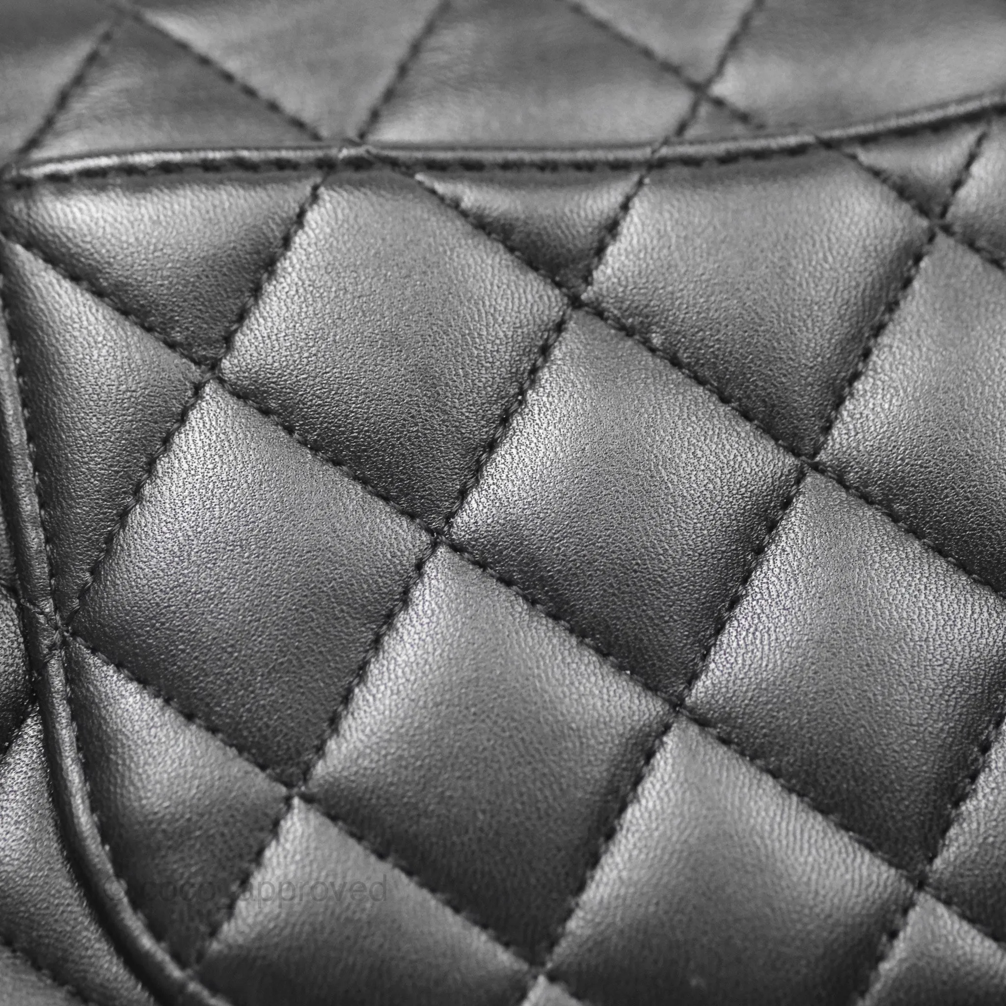 Chanel Classic M/L Medium Flap Quilted Black Lambskin Rose Gold Hardware