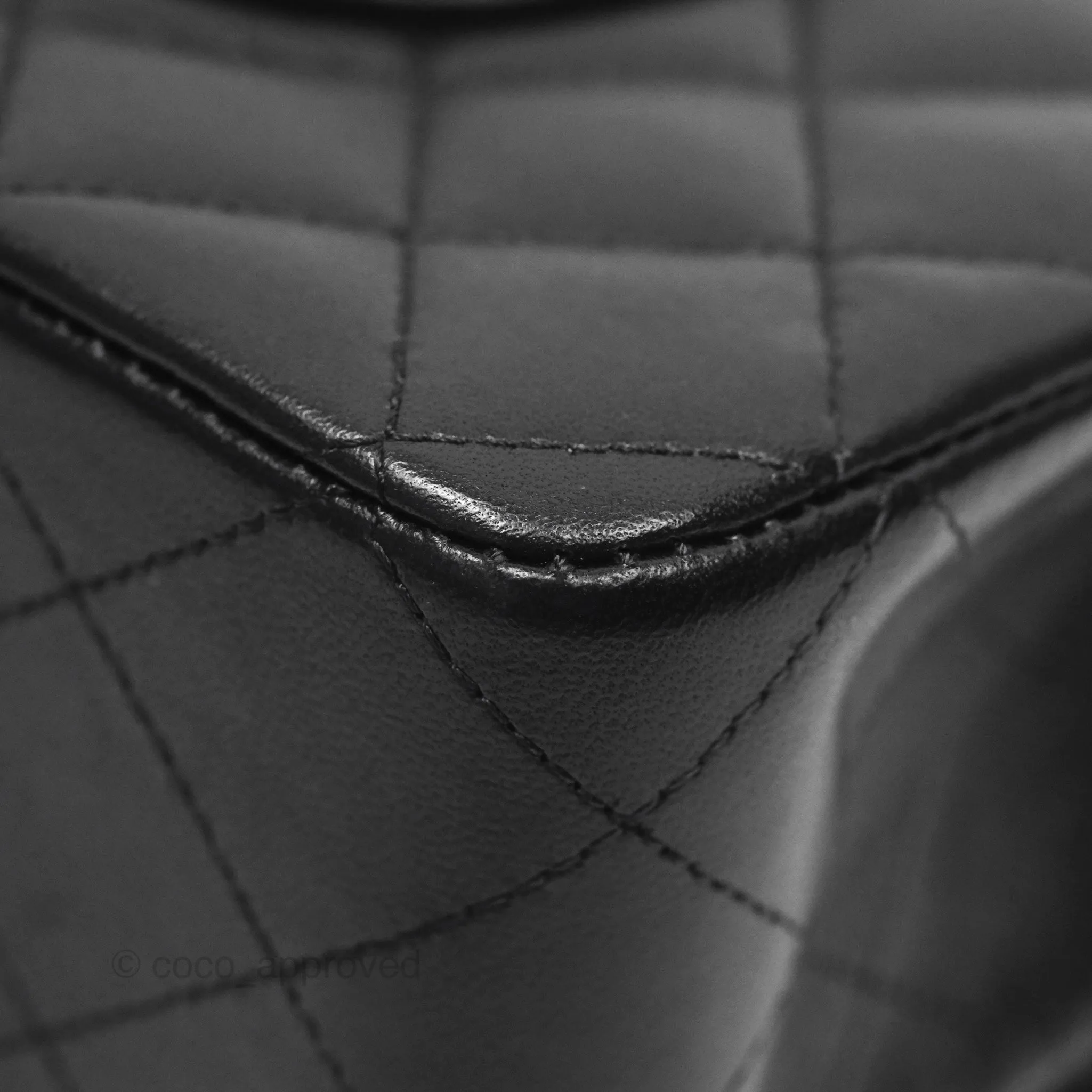 Chanel Classic M/L Medium Flap Quilted Black Lambskin Rose Gold Hardware
