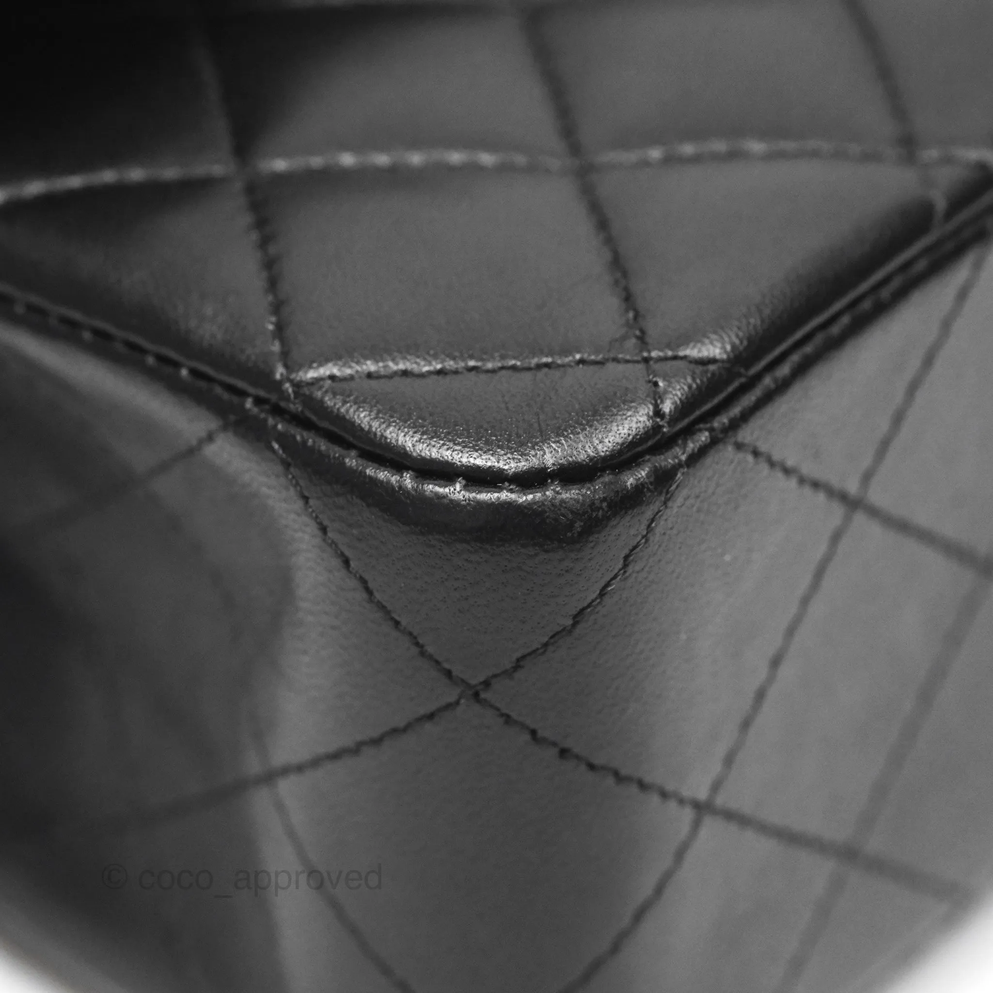 Chanel Classic M/L Medium Flap Quilted Black Lambskin Rose Gold Hardware