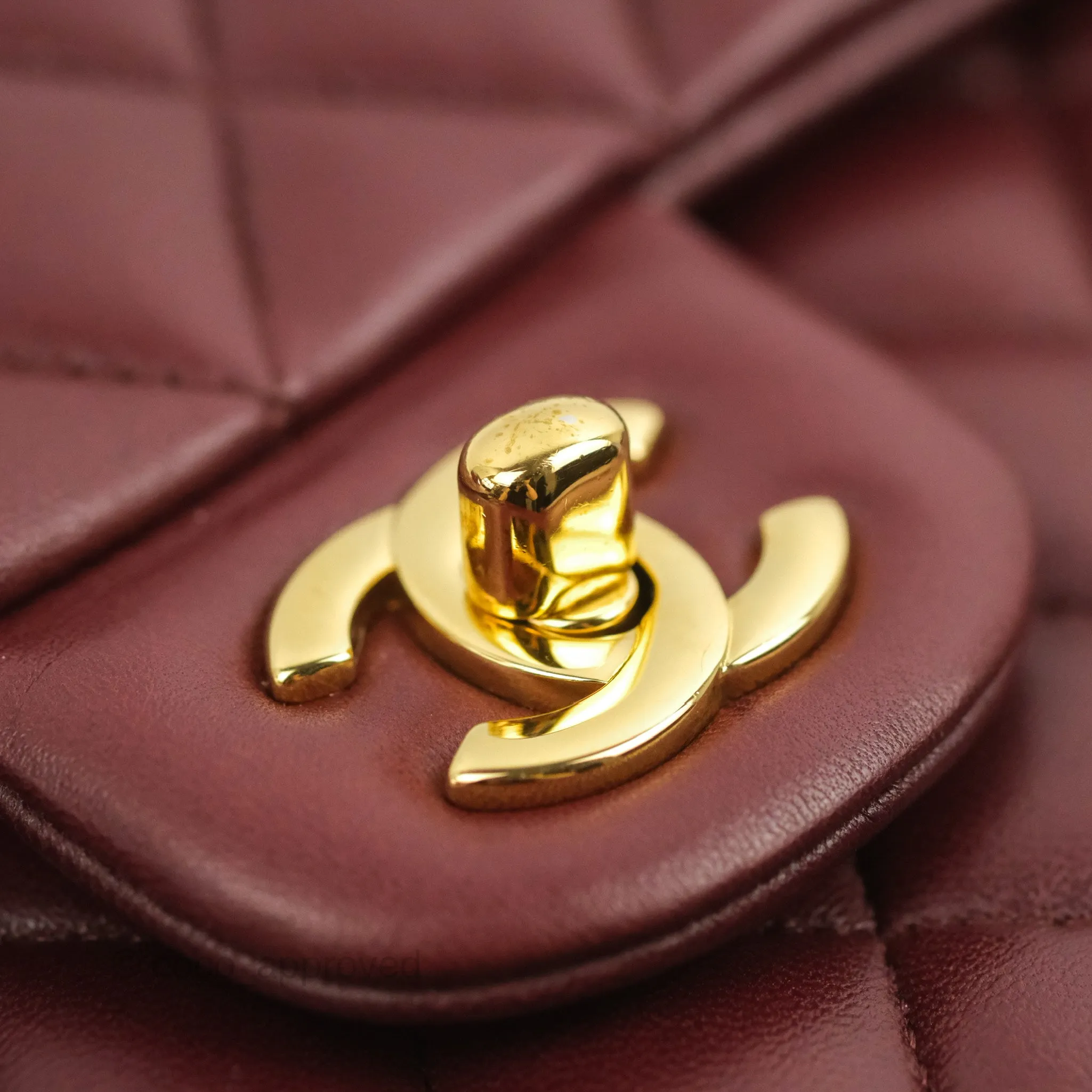 Chanel Classic M/L Medium Flap Quilted Burgundy Lambskin Gold Hardware
