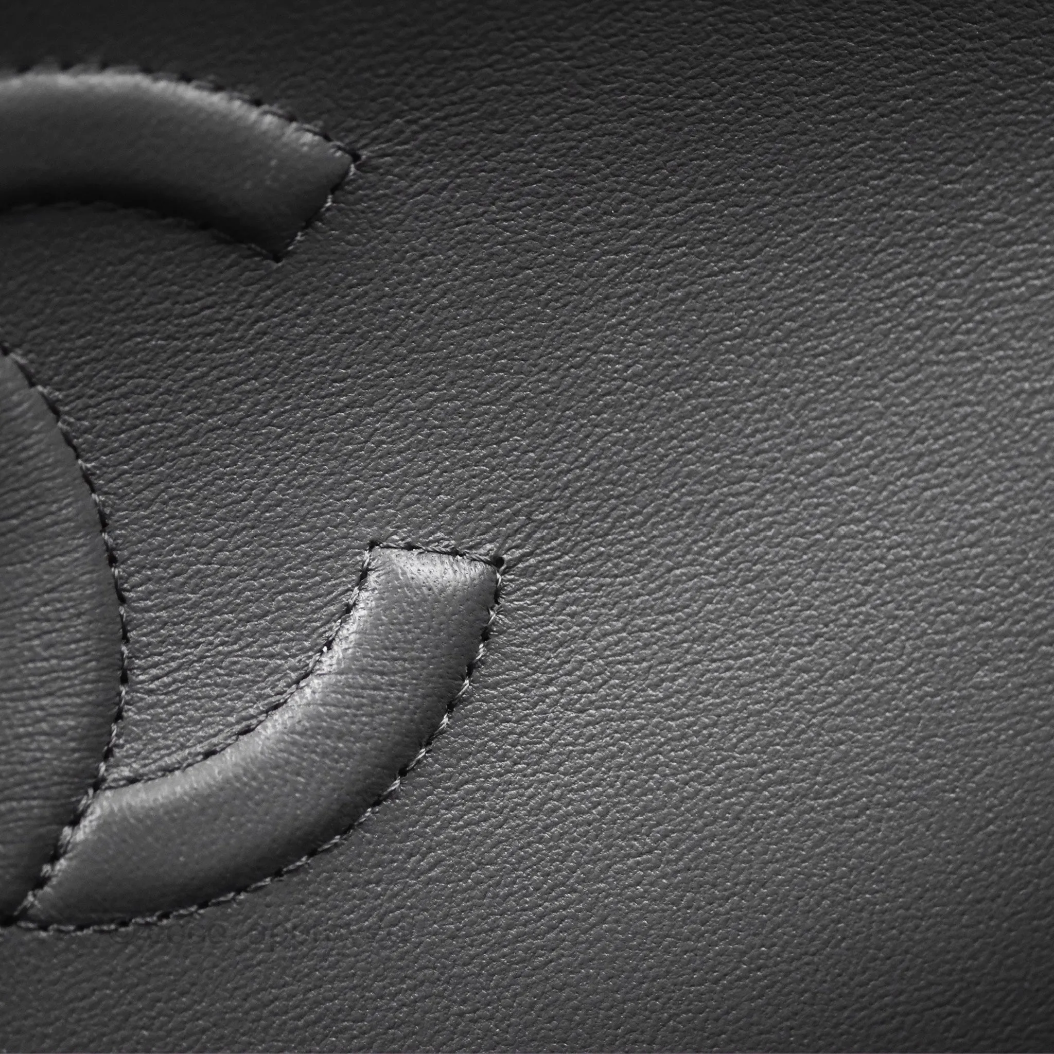Chanel Classic M/L Medium Flap Quilted Grey Lambskin Gold Hardware