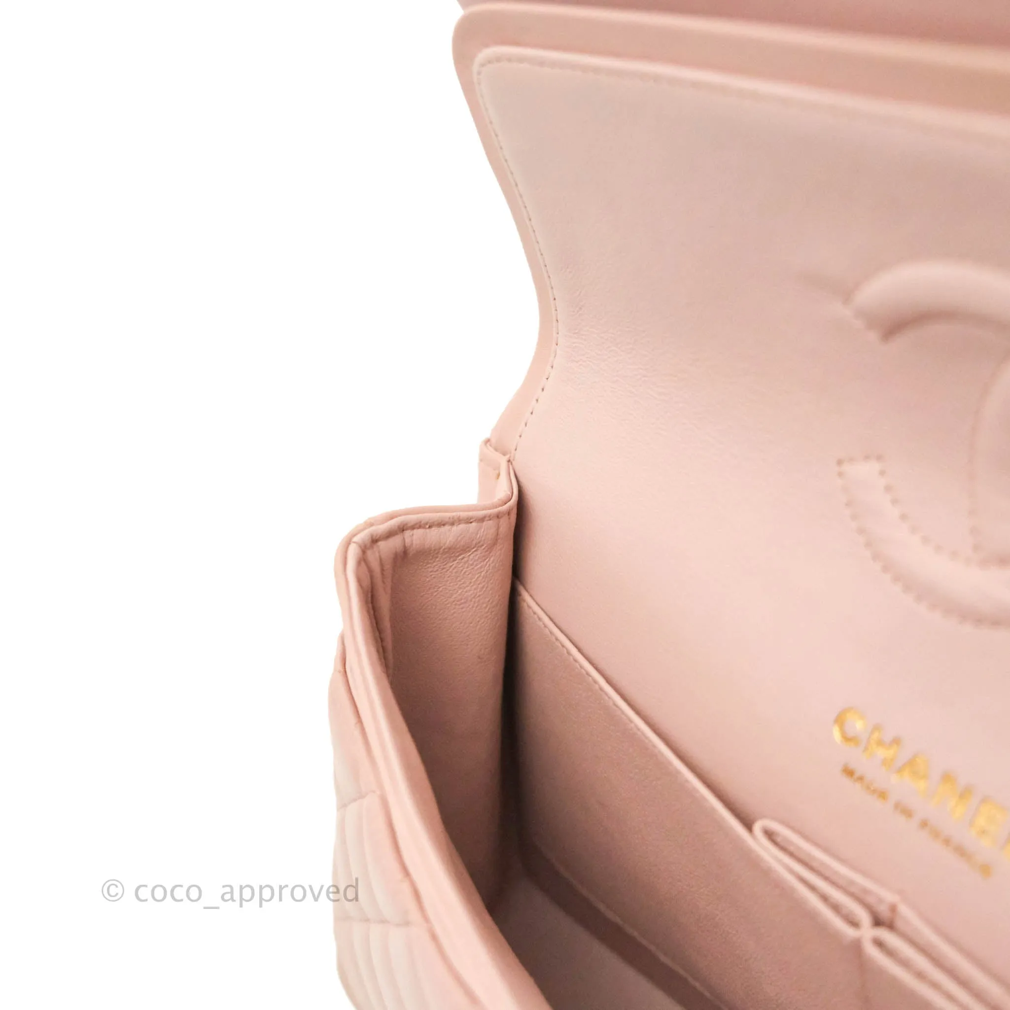 Chanel Classic M/L Medium Flap Quilted Light Pink Lambskin Matte Gold Hardware