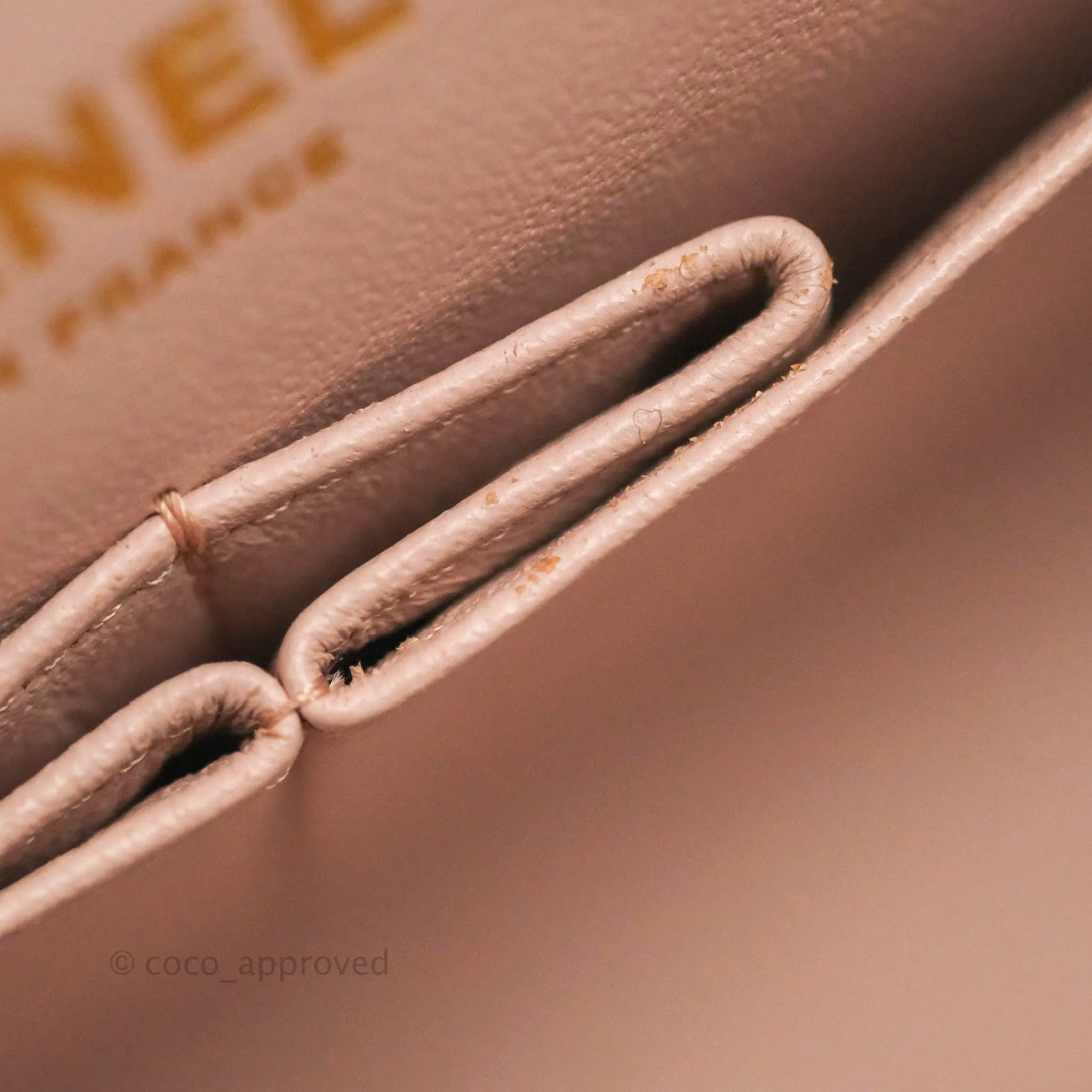 Chanel Classic M/L Medium Flap Quilted Light Pink Lambskin Matte Gold Hardware