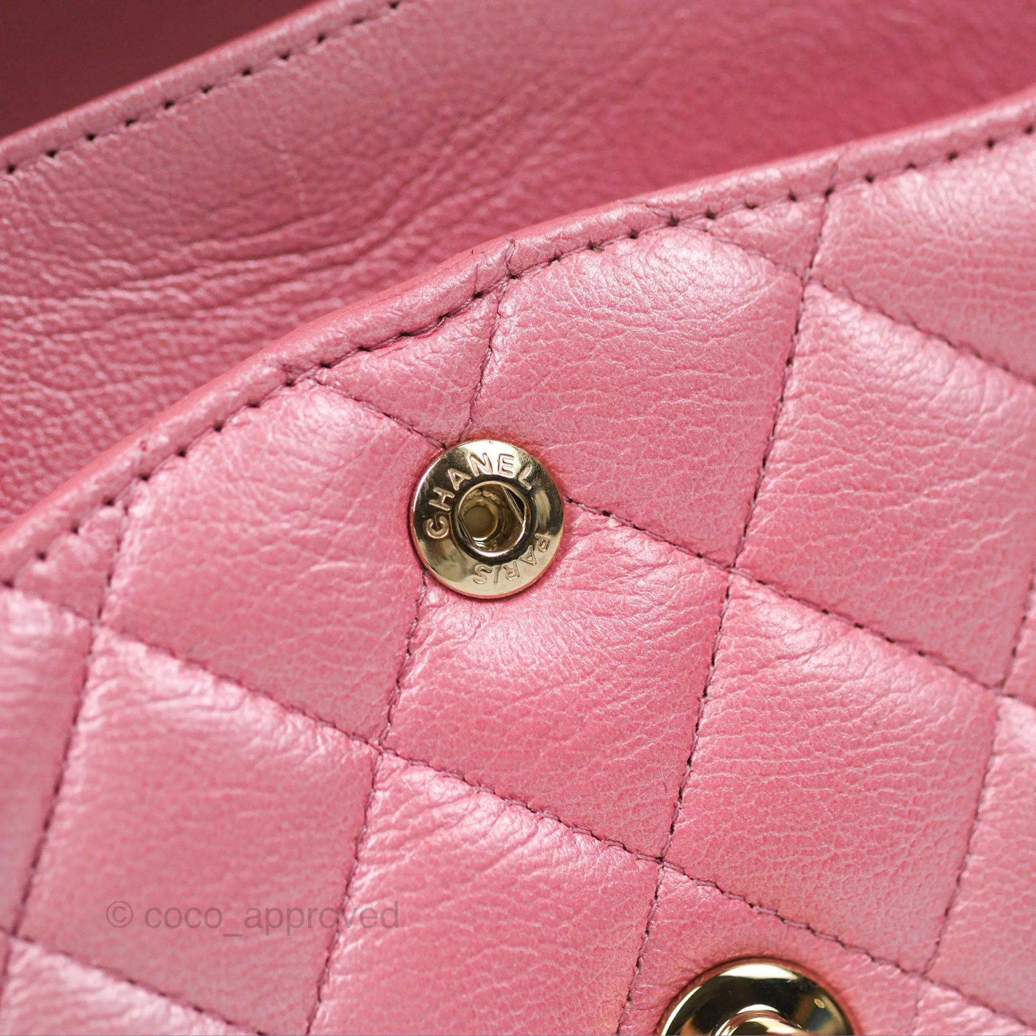 Chanel Classic M/L Medium Flap Quilted Pink Cloudy Pearly Goatskin Gold Hardware 23S