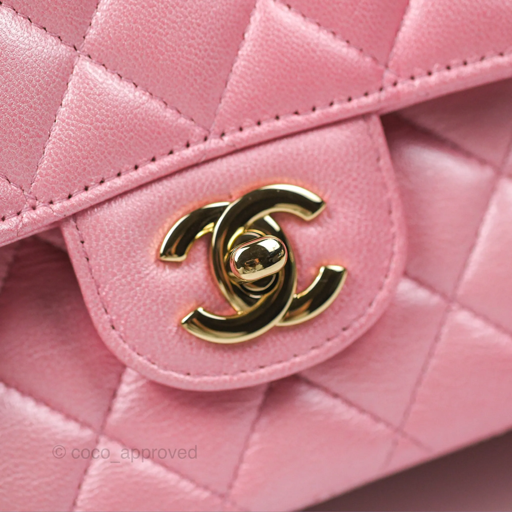 Chanel Classic M/L Medium Flap Quilted Pink Cloudy Pearly Goatskin Gold Hardware 23S