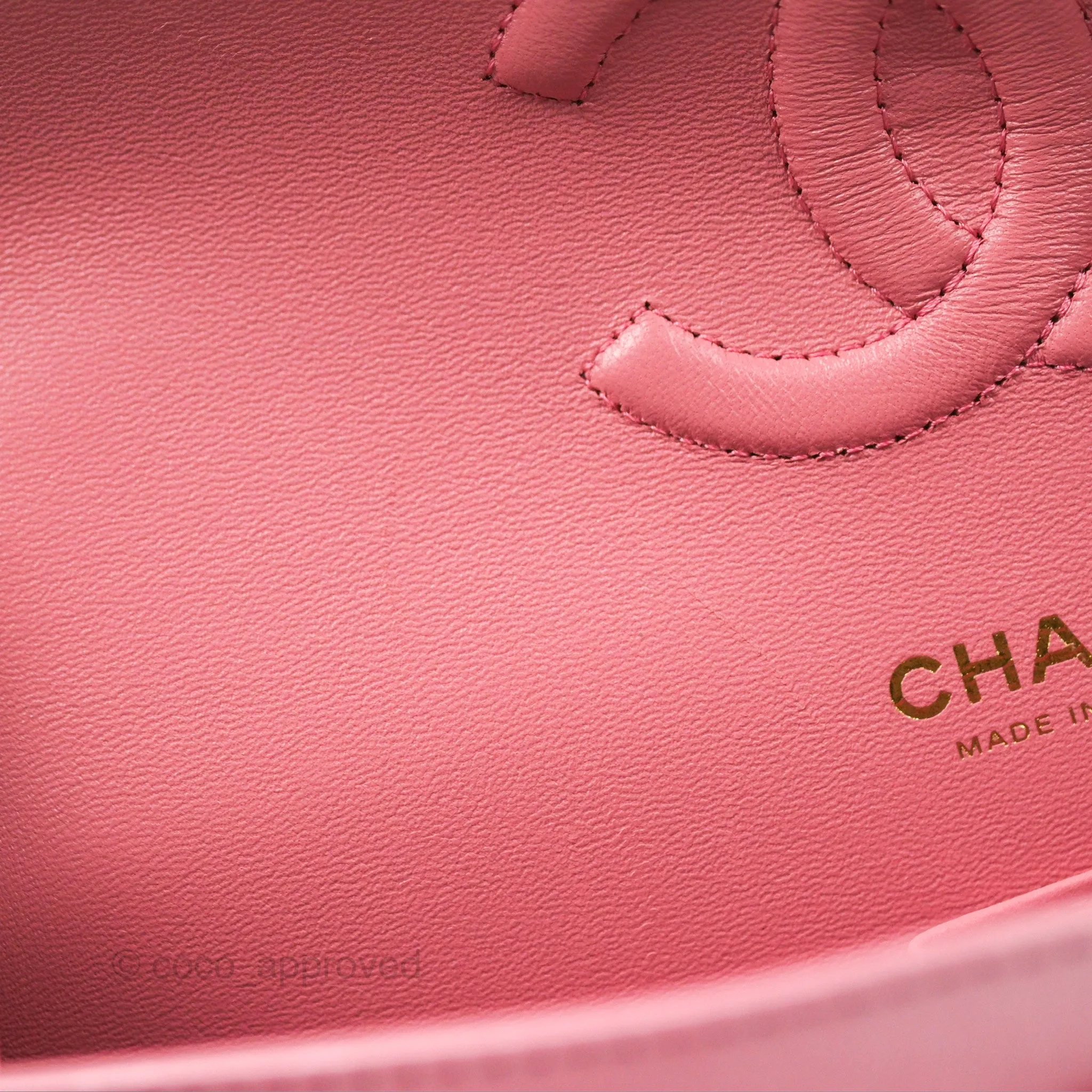 Chanel Classic M/L Medium Flap Quilted Pink Cloudy Pearly Goatskin Gold Hardware 23S