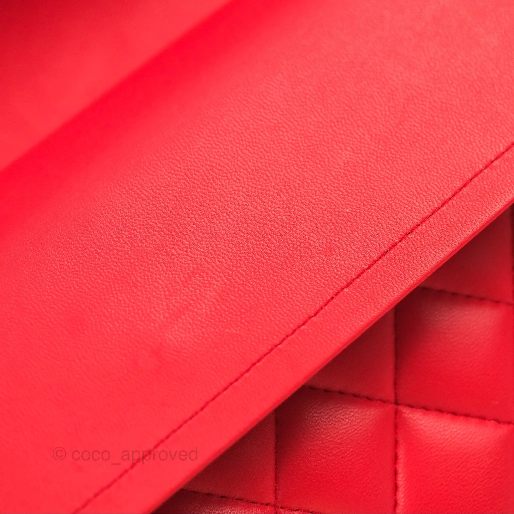 Chanel Classic M/L Medium Flap Quilted Red Lambskin Gold Hardware