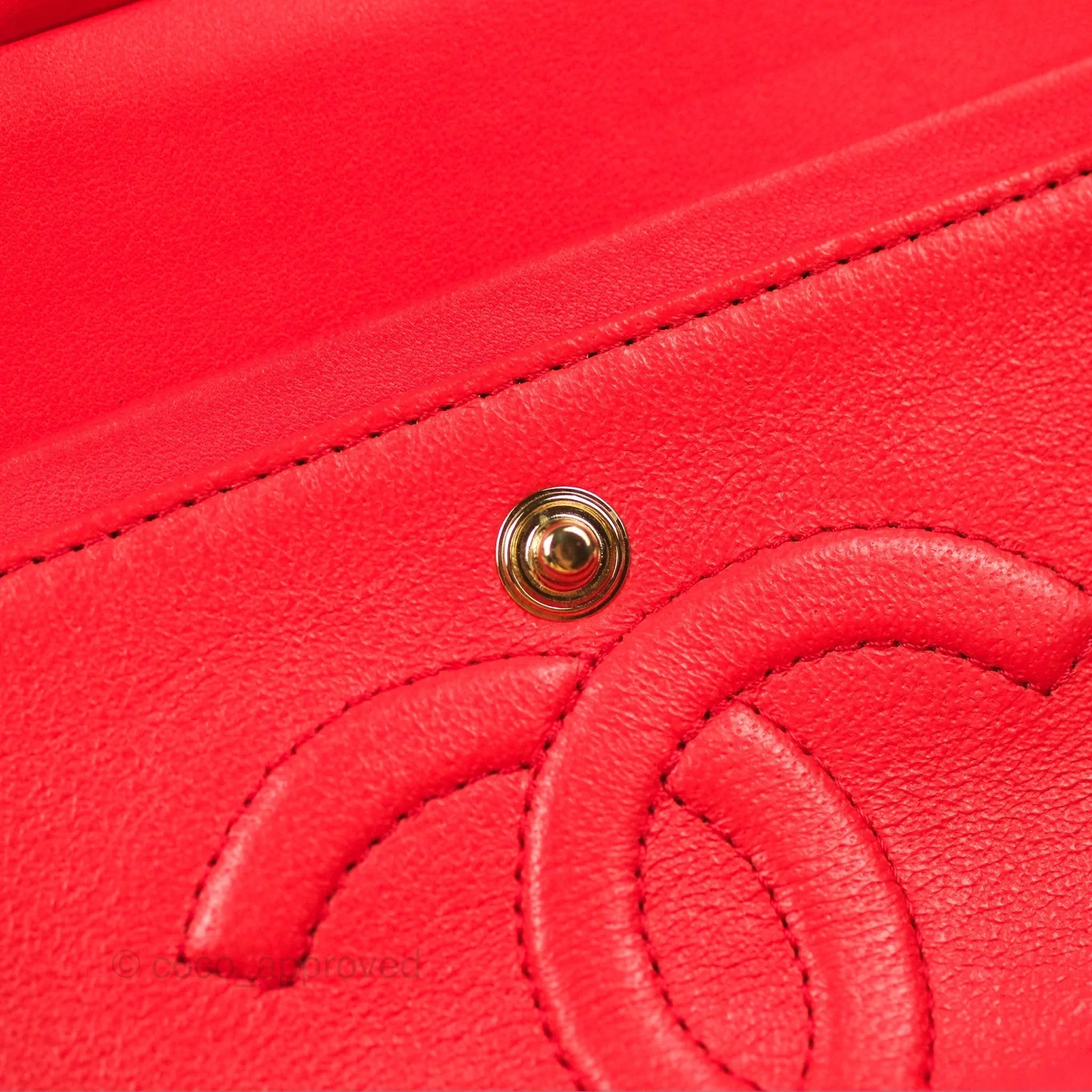 Chanel Classic M/L Medium Flap Quilted Red Lambskin Gold Hardware