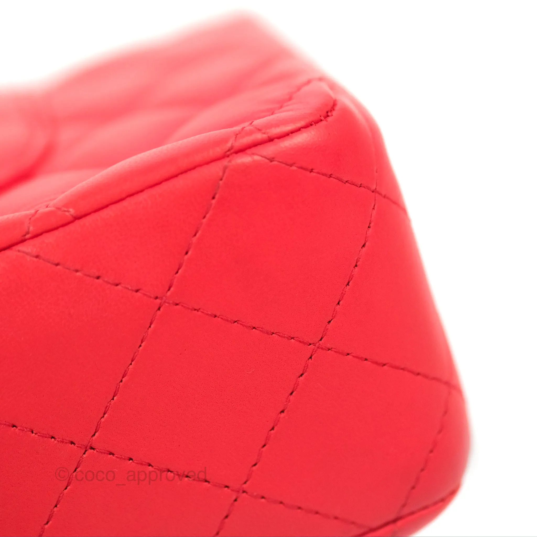Chanel Classic M/L Medium Flap Quilted Red Lambskin Gold Hardware
