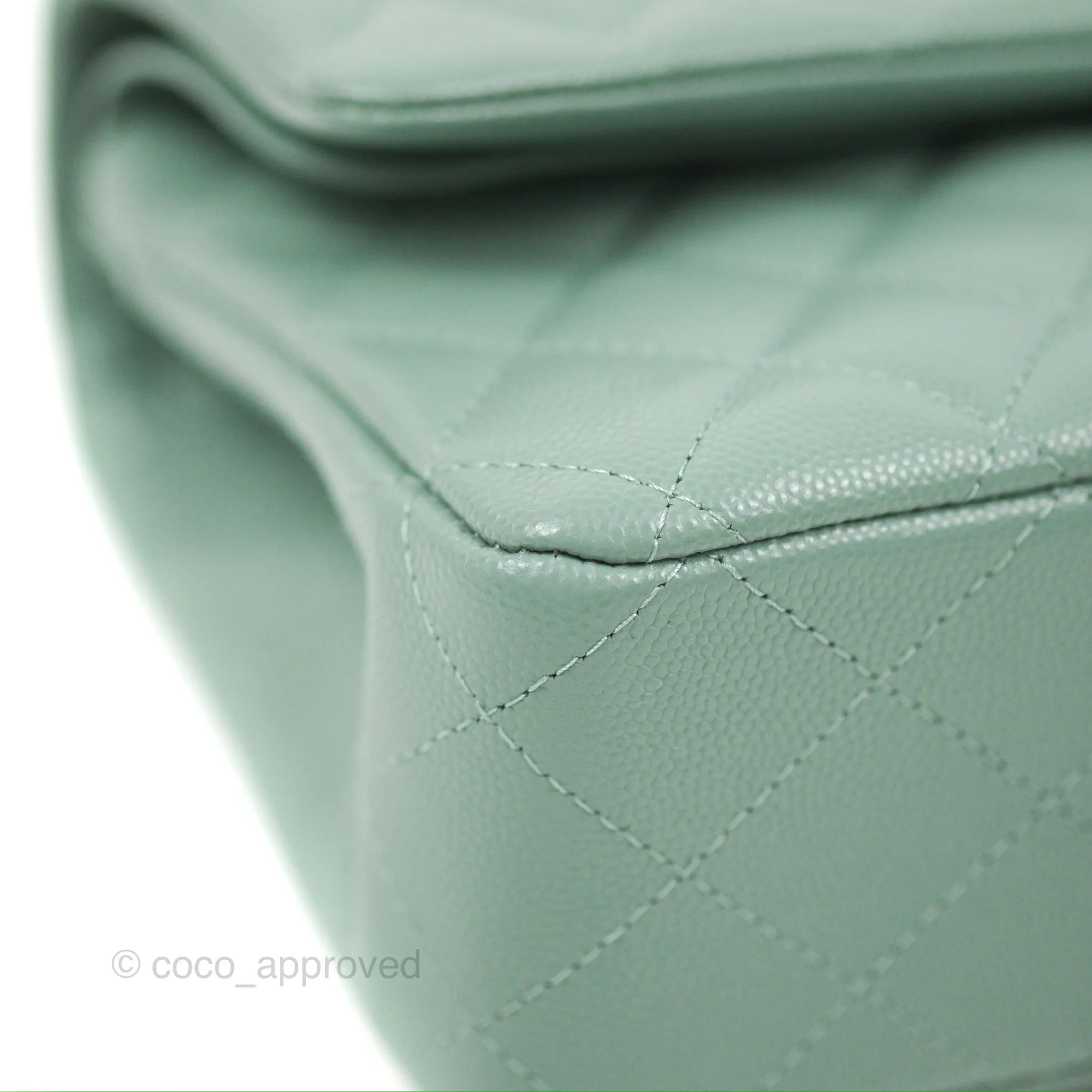 Chanel Classic M/L Medium Flap Quilted Tiffany Green Caviar Gold Hardware