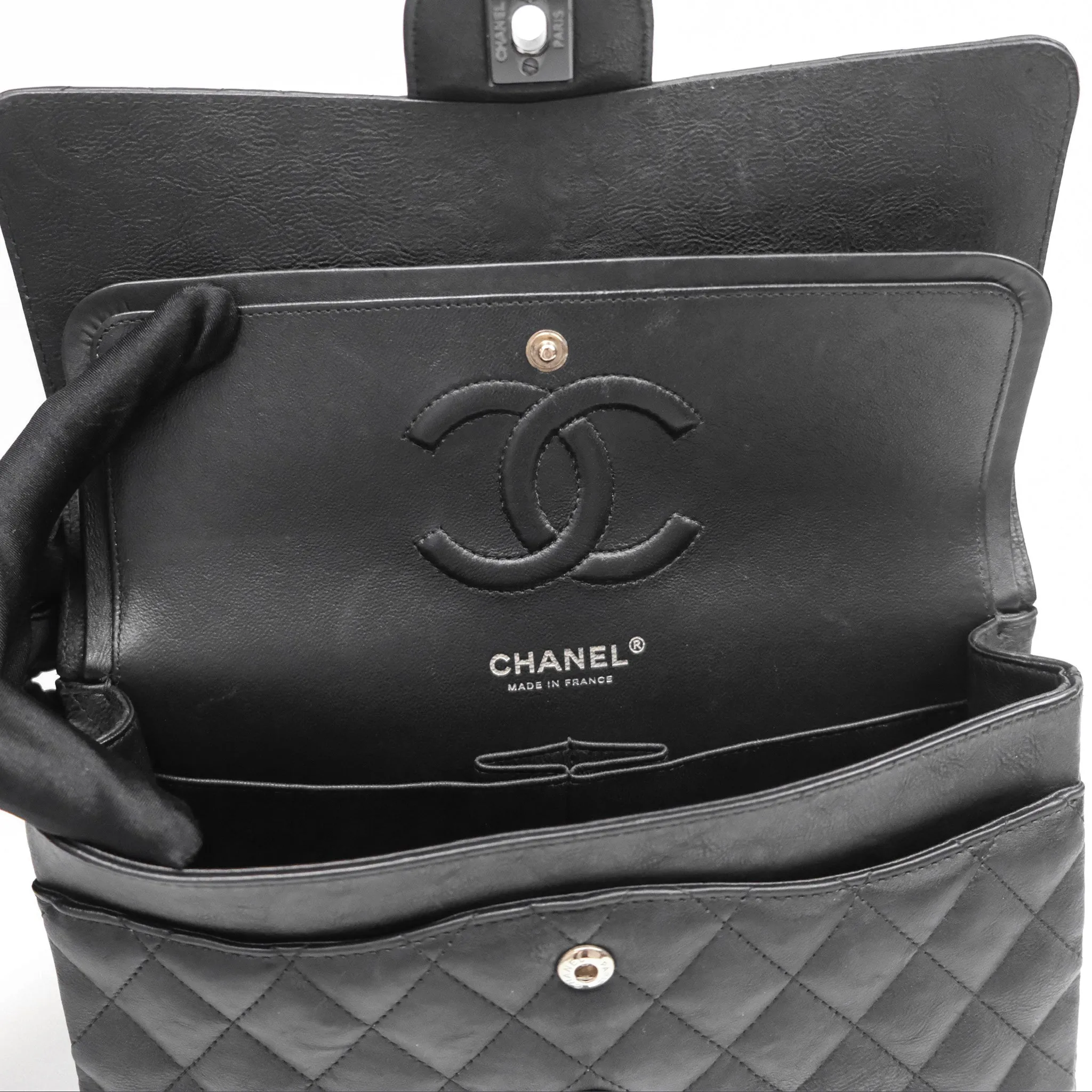 Chanel Classic Quilted M/L Medium Double Flap So Black Calfskin