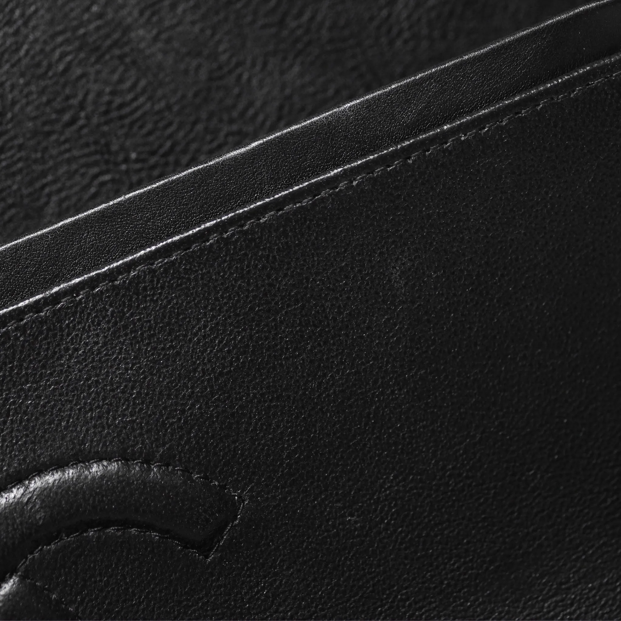 Chanel Classic Quilted M/L Medium Double Flap So Black Calfskin