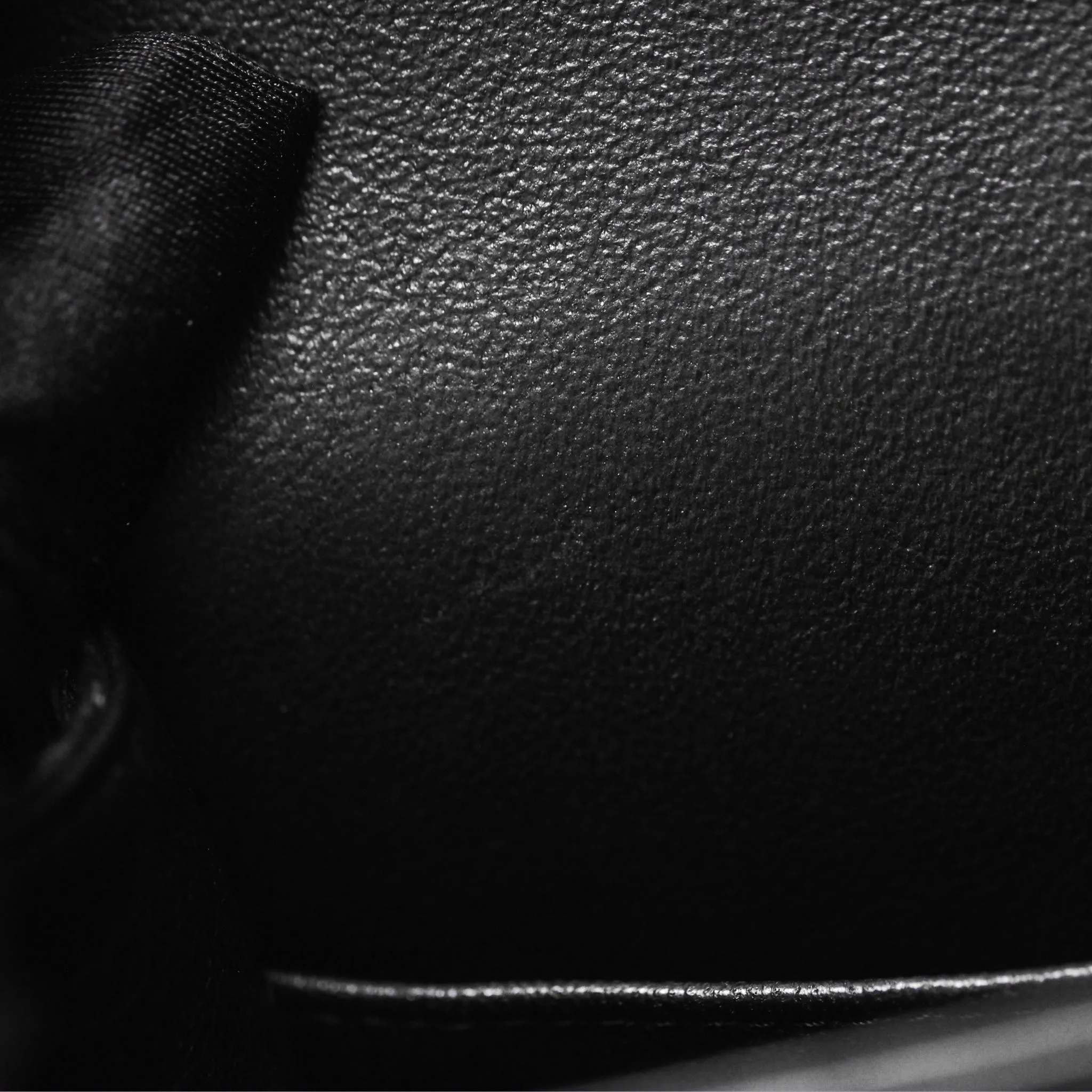 Chanel Classic Quilted M/L Medium Double Flap So Black Calfskin