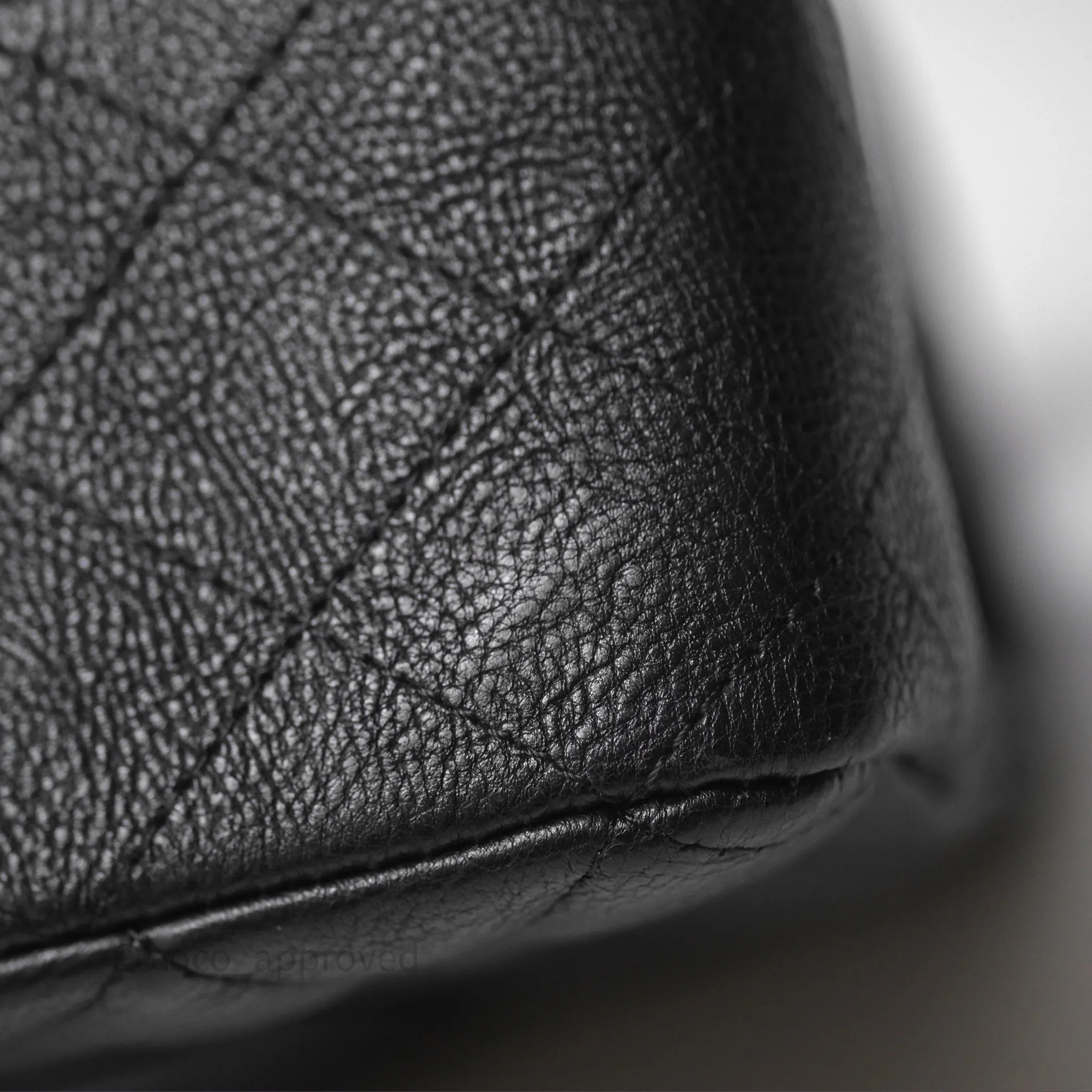 Chanel Classic Quilted M/L Medium Double Flap So Black Calfskin
