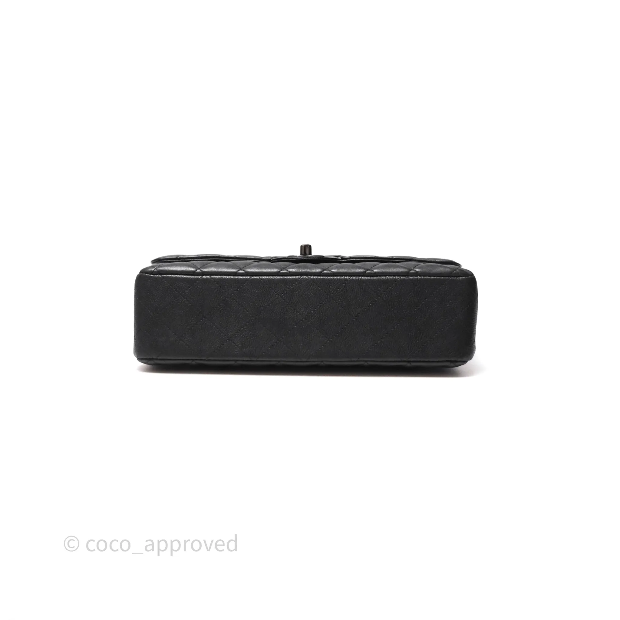 Chanel Classic Quilted M/L Medium Double Flap So Black Calfskin