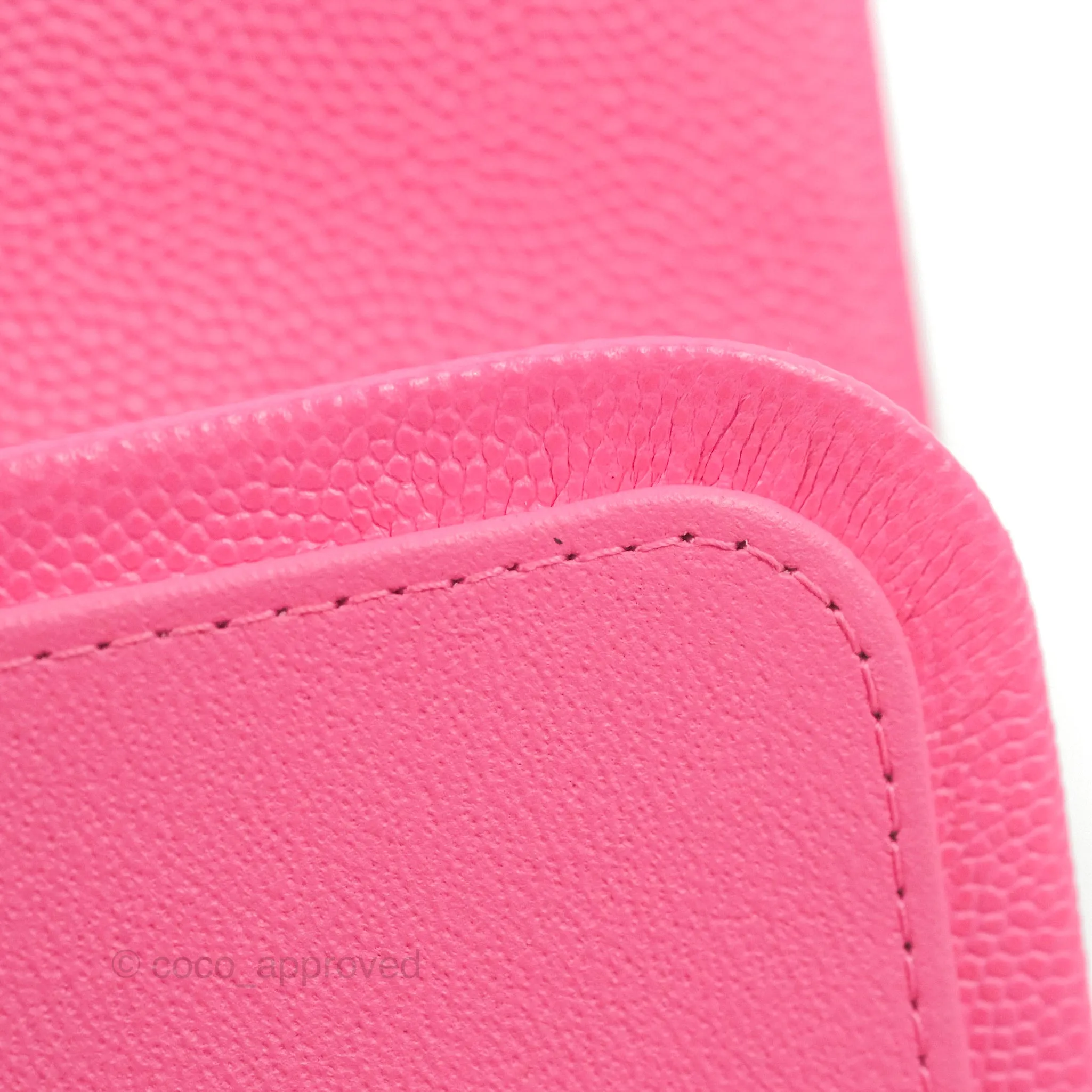 Chanel Classic Quilted M/L Medium Flap Pink Caviar Gold Hardware
