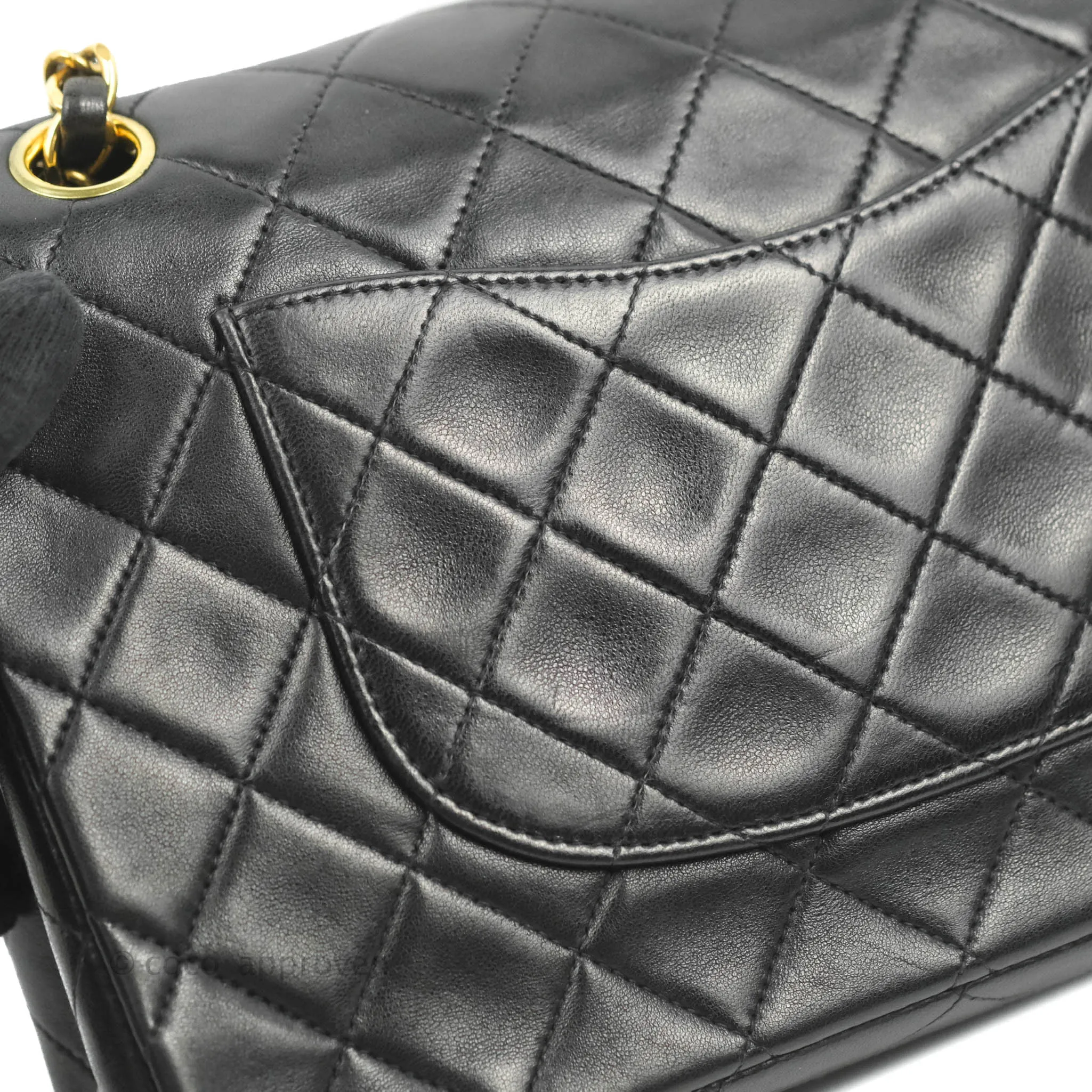 Chanel Classic Vintage Medium Flap Black Lambskin 24K Gold Hardware