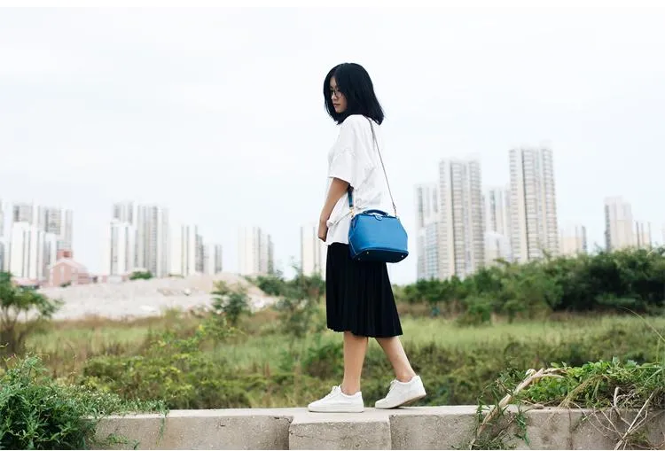 Handmade Womens Blue Leather Doctor Handbag Blue Shoulder Doctor Bags Purse for Women