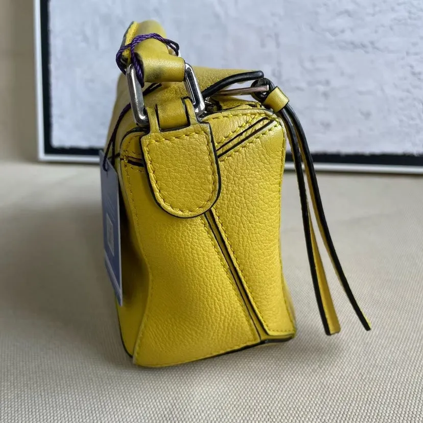 Loewe Puzzle Yellow Leather Shoulder Bag Medium