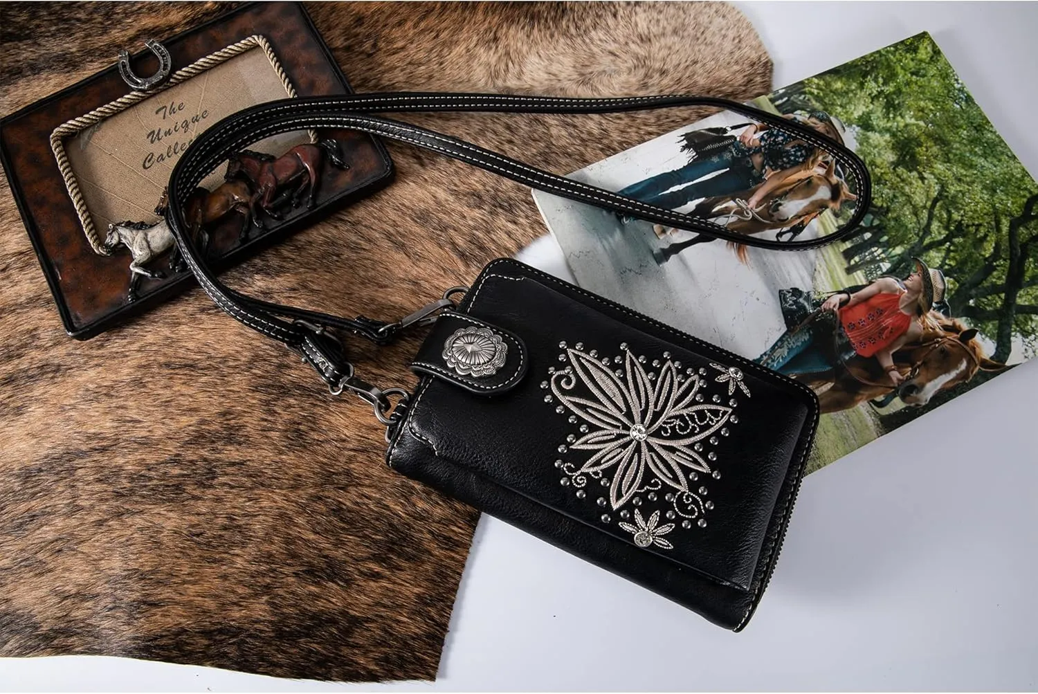 Montana West Small Crossbody Bags for Women Western Handbag with Cash Slots