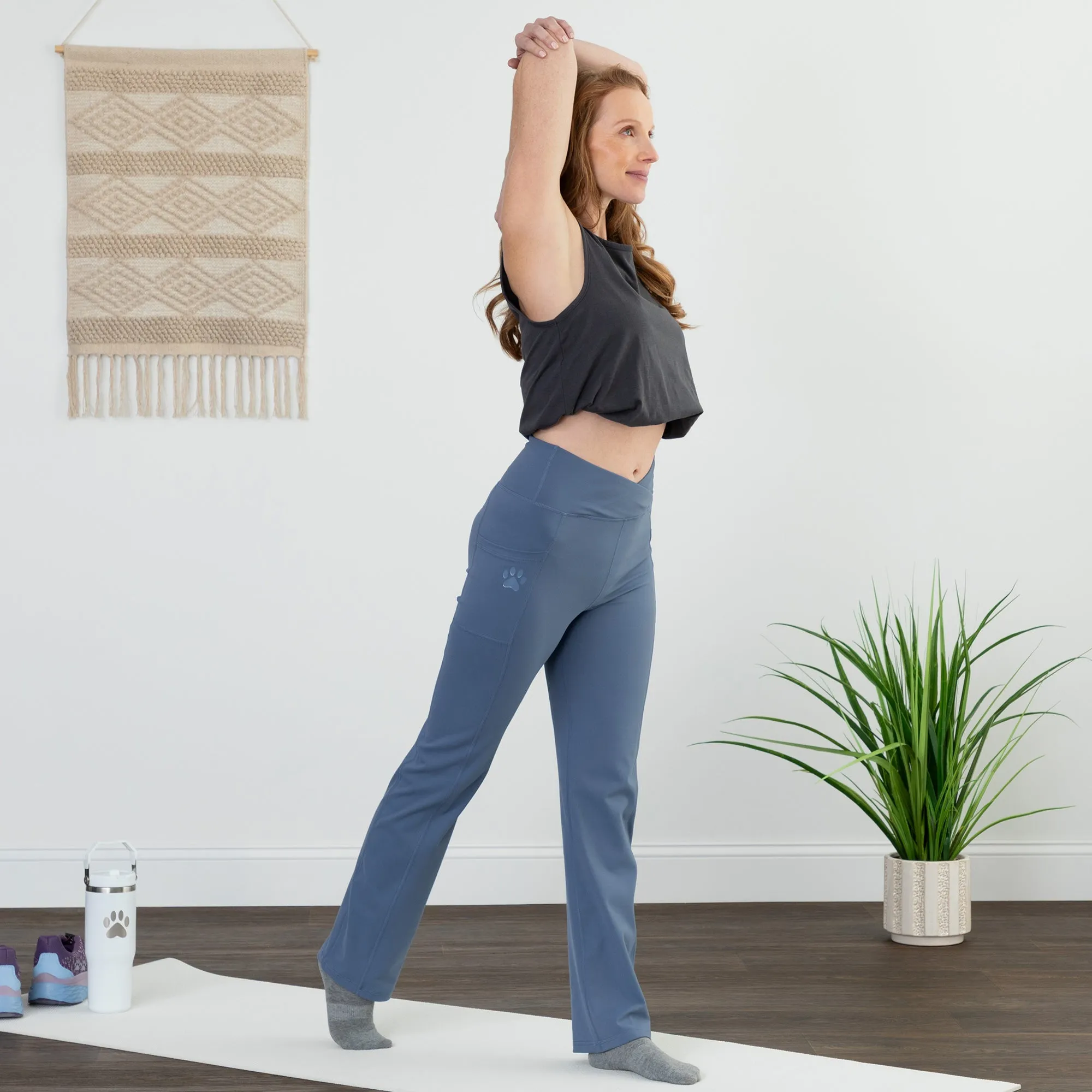 Paw Print Crossover Waist Yoga Pants with Pockets