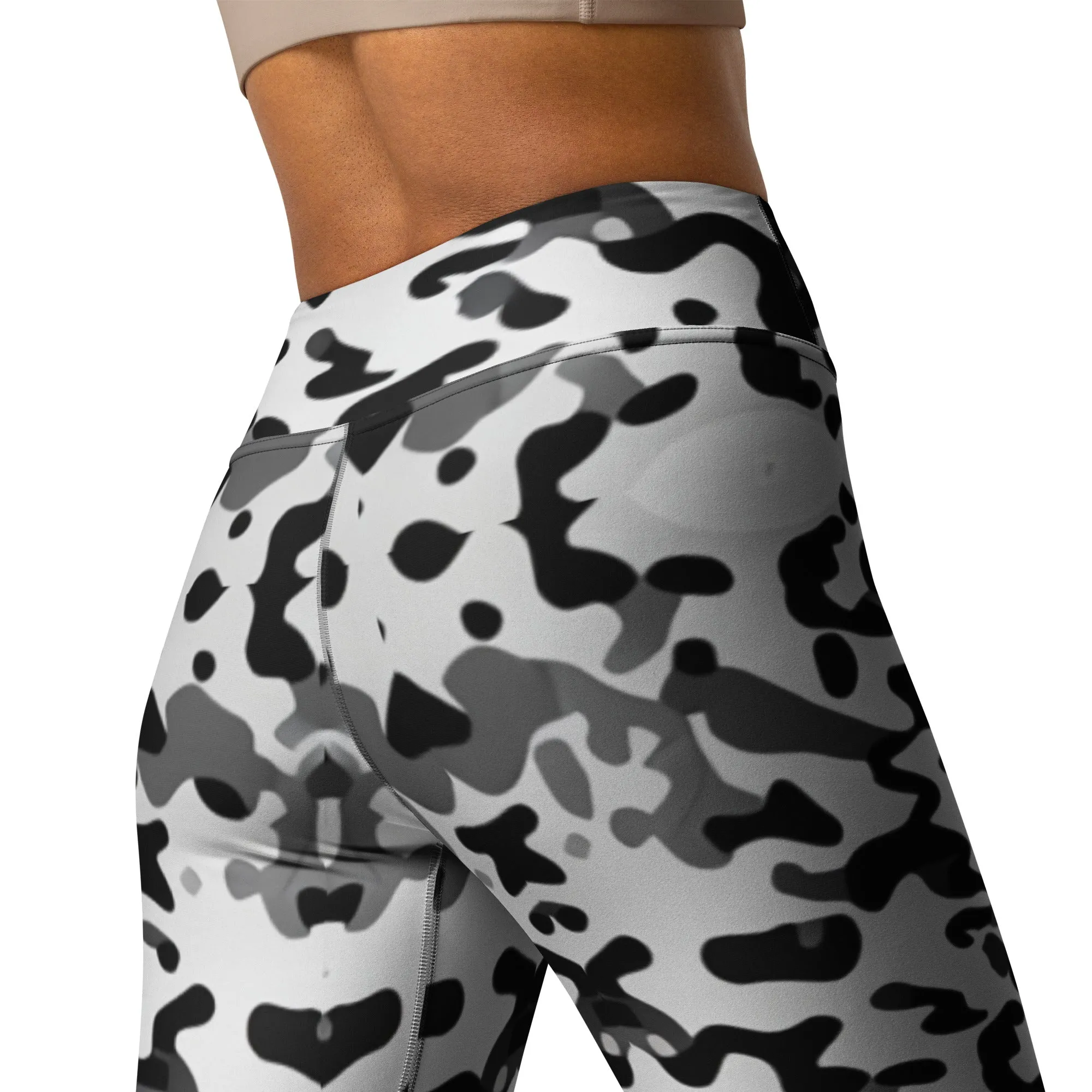 Trendy Camo  Yoga Leggings  |  Stylish and Functional